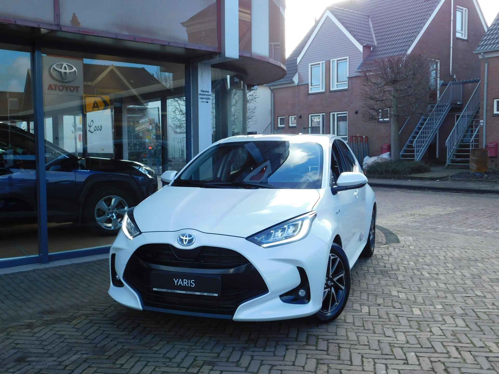 Toyota Yaris 1.5 Hybrid First Edition | Trekhaak | LM Velgen | - 12/64