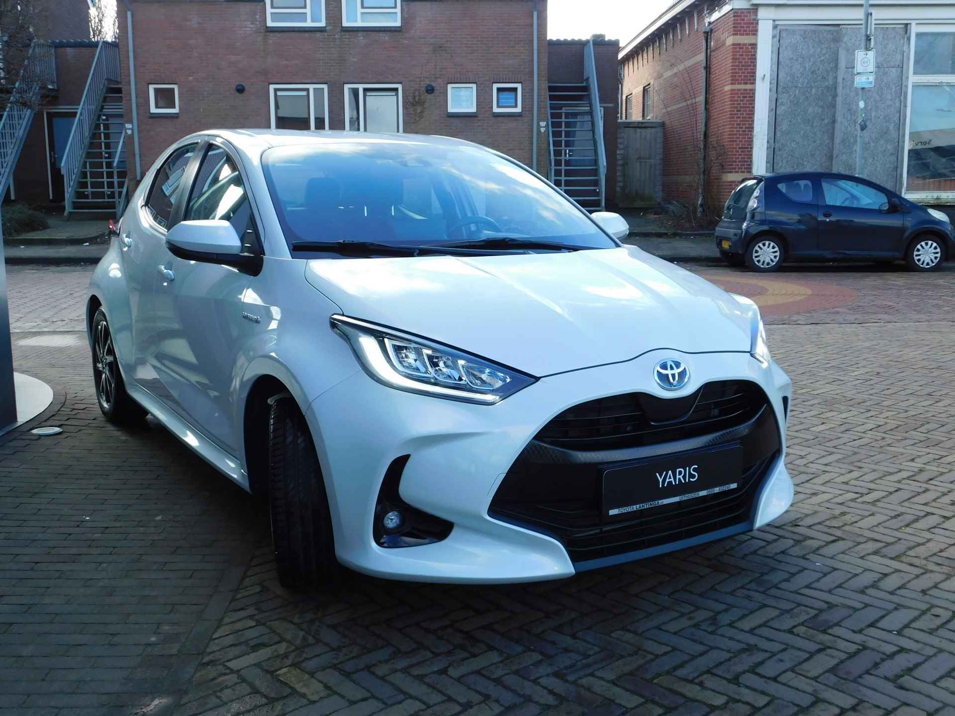 Toyota Yaris 1.5 Hybrid First Edition | Trekhaak | LM Velgen | - 17/64