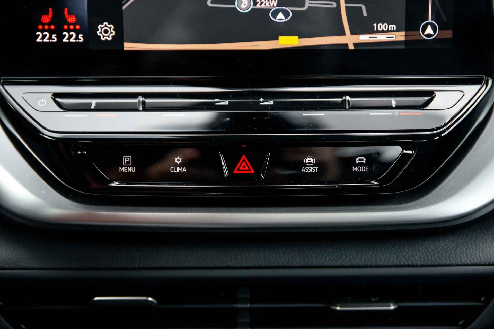 Volkswagen ID.4 Pro 77 kWh 204PK | Navigatie | DAB radio | LED koplampen | Parkeersensoren v+a | Camera achter | Lane assist | Stoelverwarming | 19"LMV - 48/66