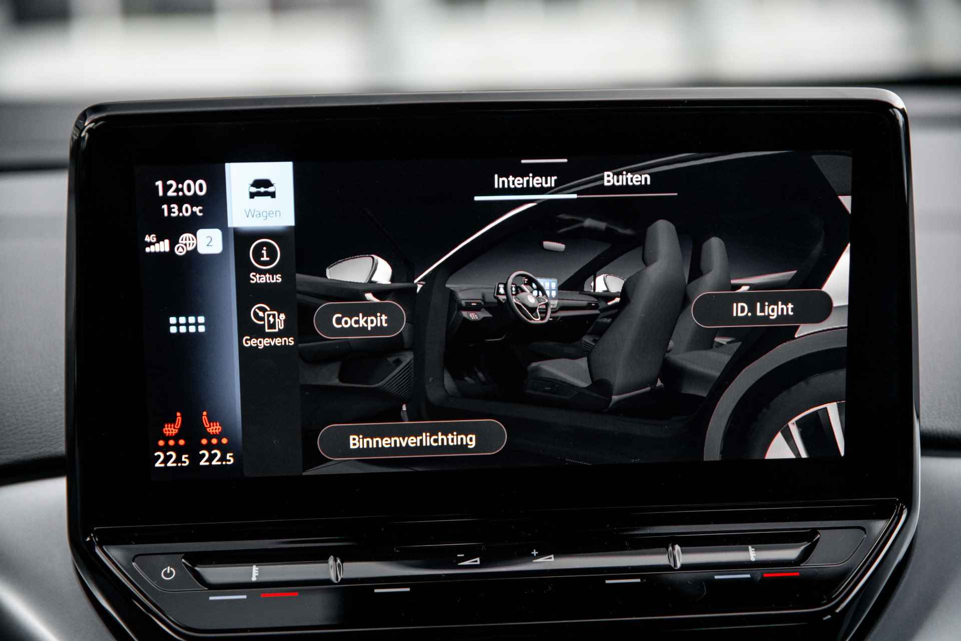 Volkswagen ID.4 Pro 77 kWh 204PK | Navigatie | DAB radio | LED koplampen | Parkeersensoren v+a | Camera achter | Lane assist | Stoelverwarming | 19"LMV - 53/66