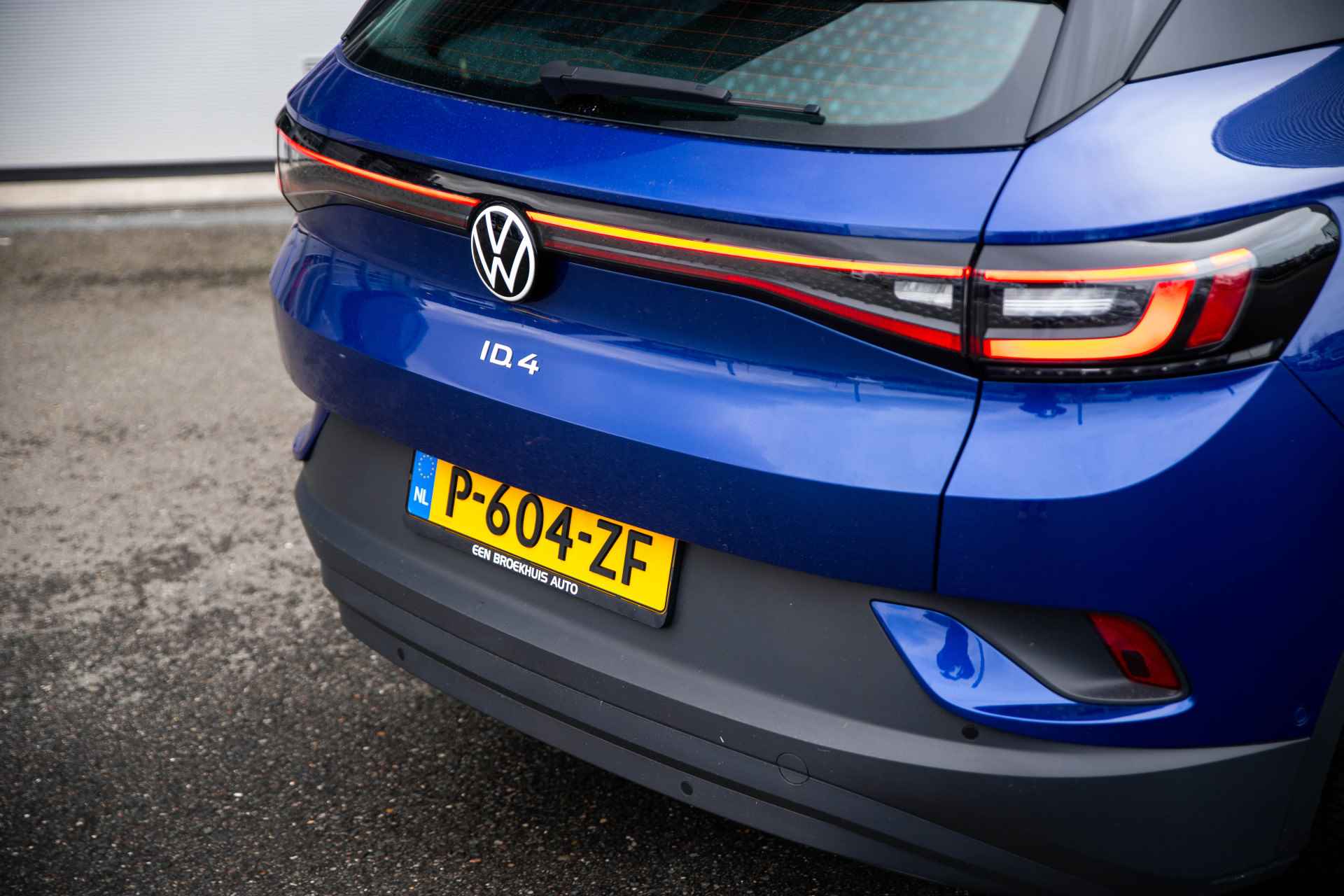 Volkswagen ID.4 Pro 77 kWh 204PK | Navigatie | DAB radio | LED koplampen | Parkeersensoren v+a | Camera achter | Lane assist | Stoelverwarming | 19"LMV - 19/66