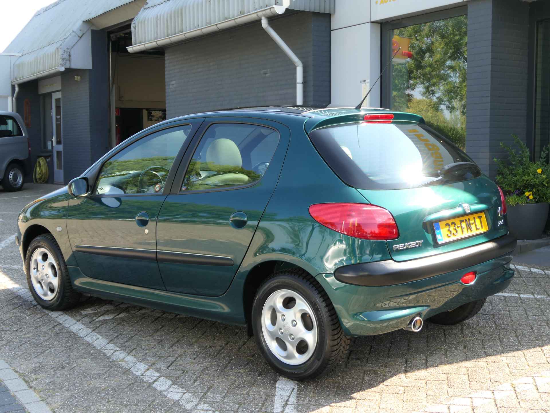 Peugeot 206 1.6 Roland Garros | Panoramadak | Alcantara | LMV - 7/26