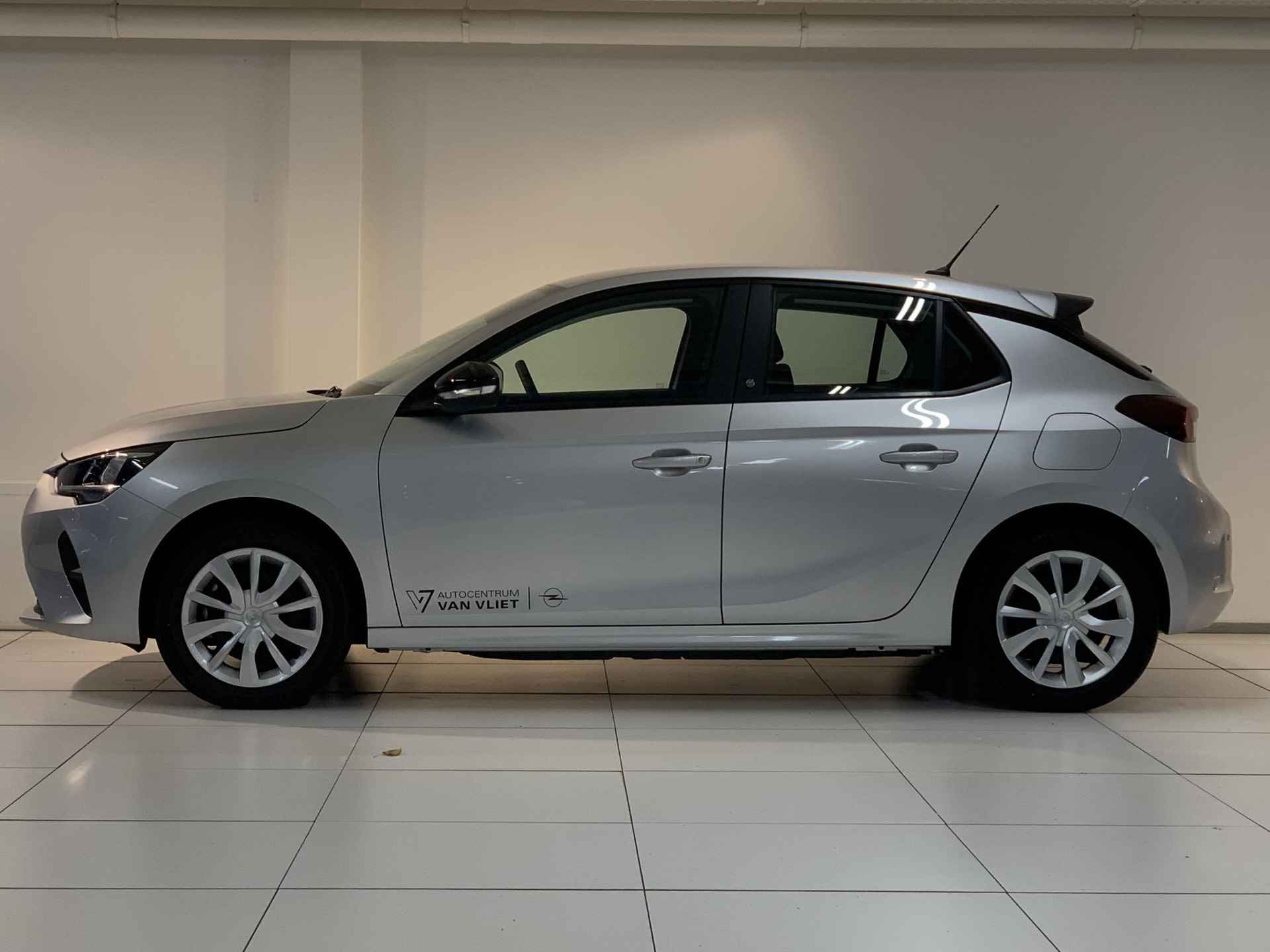 Opel Corsa-e Level 2 50 kWh 3 fase 11 kW Edition | Apple Carplay/Android Auto | Parkeersensoren achter | Warmtepomp | €2.000,- subsidie mogelijk - 2/37