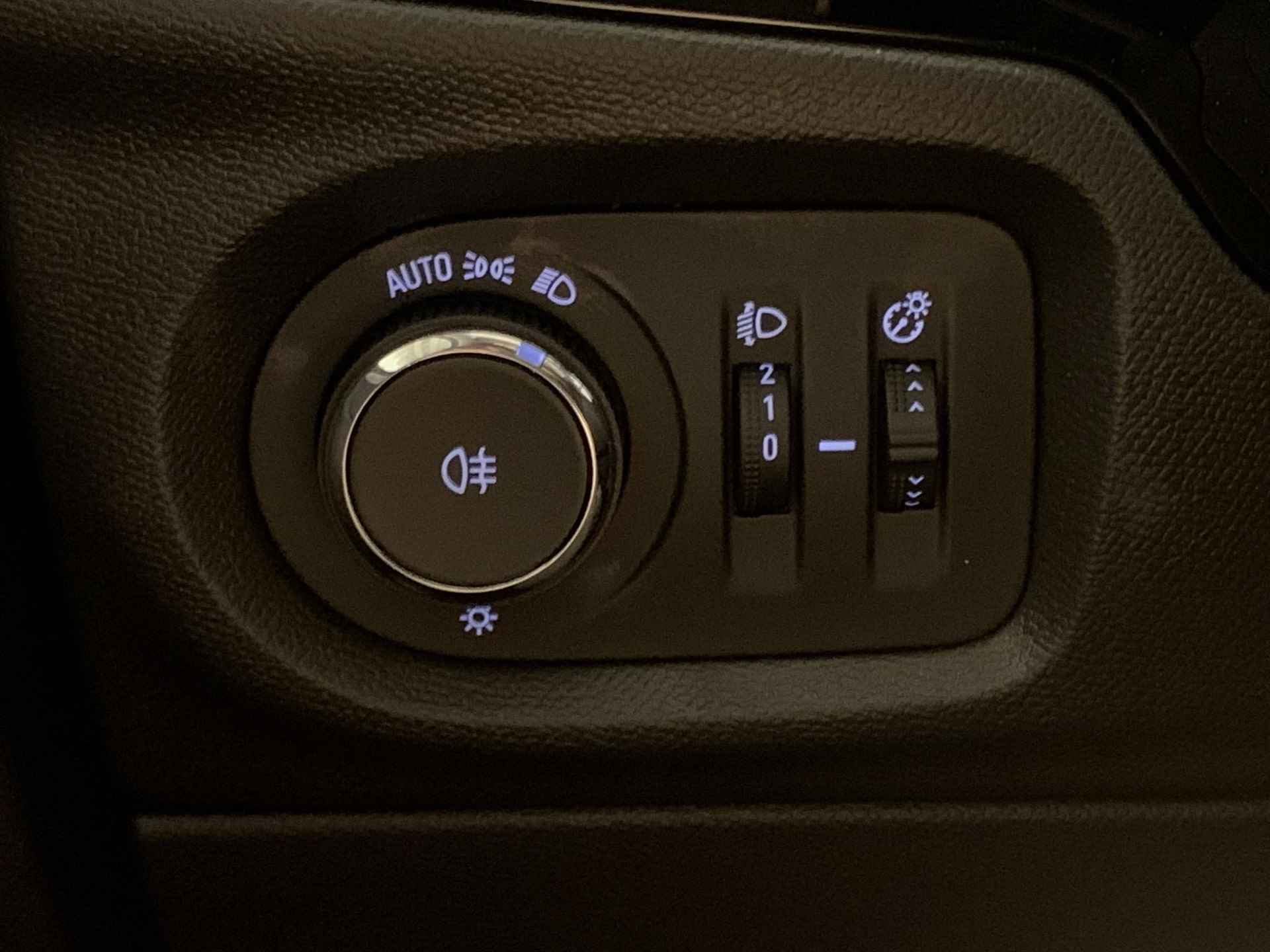 Opel Corsa-e Level 2 50 kWh 3 fase 11 kW Edition | Apple Carplay/Android Auto | Parkeersensoren achter | Warmtepomp | €2.000,- subsidie mogelijk - 19/37