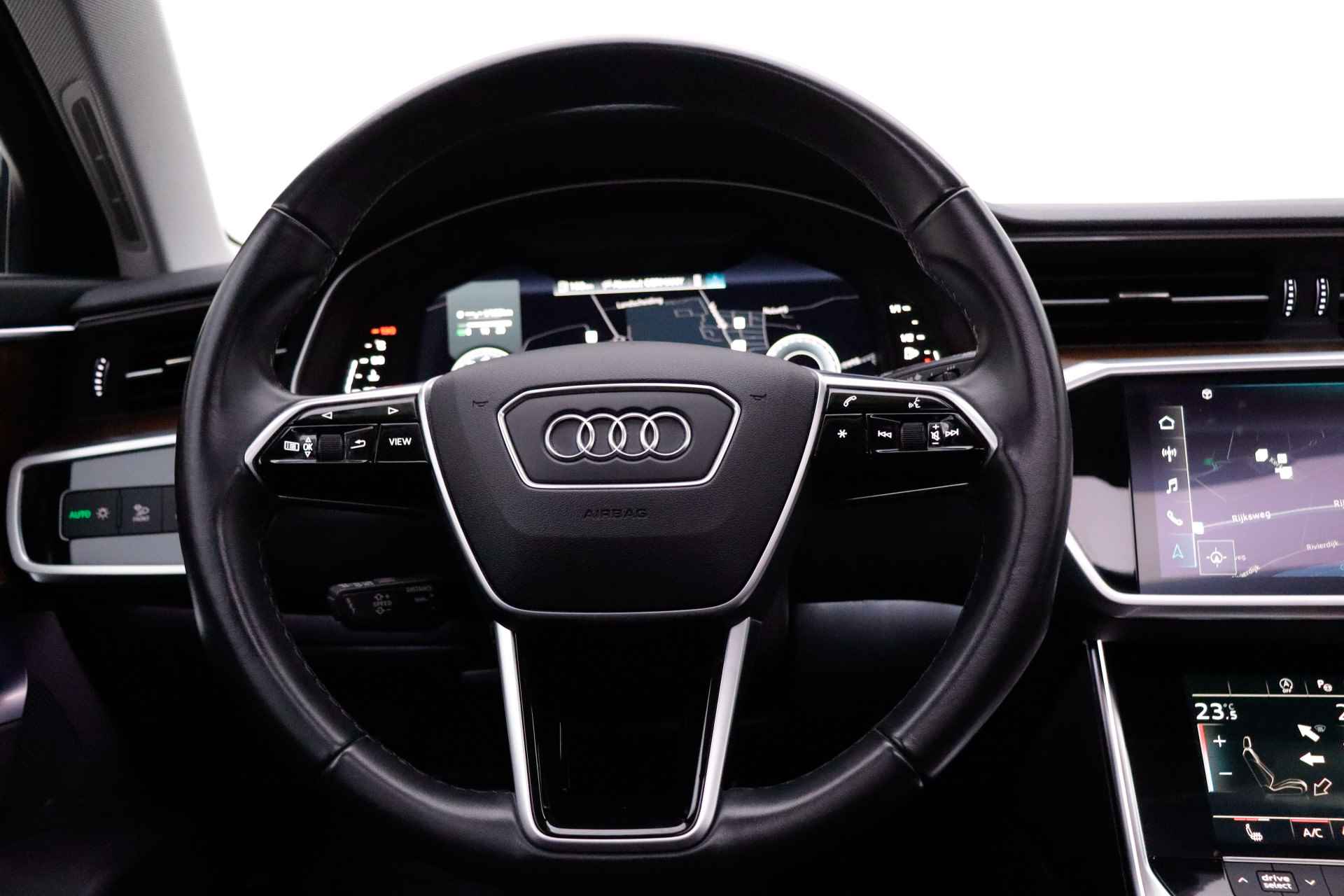 Audi A6 Avant 45TFSi 265Pk QUATTRO SPORT PANO/MATRIX/360 CAM/HEAD UP/CARPLAY/MEMORY/NAVI/BLINDSPOT/STOELVERW/ELEK TREKHAAK/LMV - 19/35