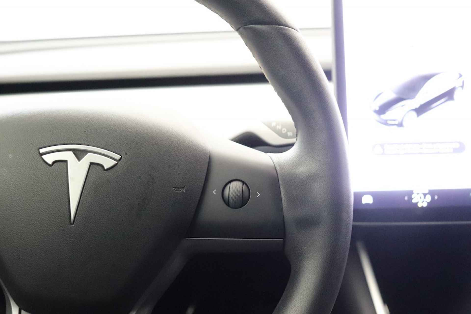 TESLA Model 3 Standard RWD Plus 60 kWh - Panorama, Leer, Camera - 16/26