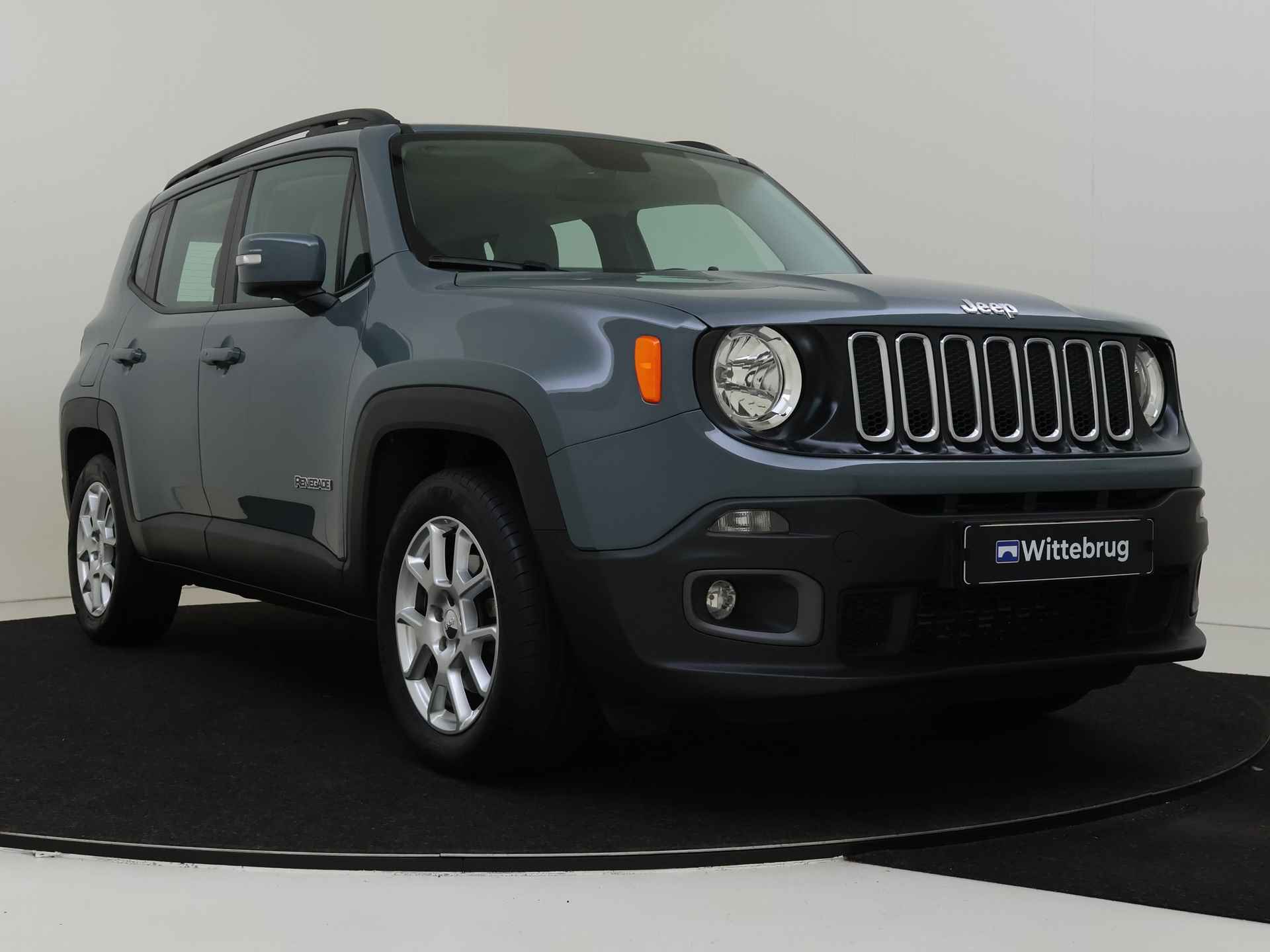 Jeep Renegade 1.4 MultiAir Longitude 140 pk Automaat | Navigatie | Trekhaak | - 4/31