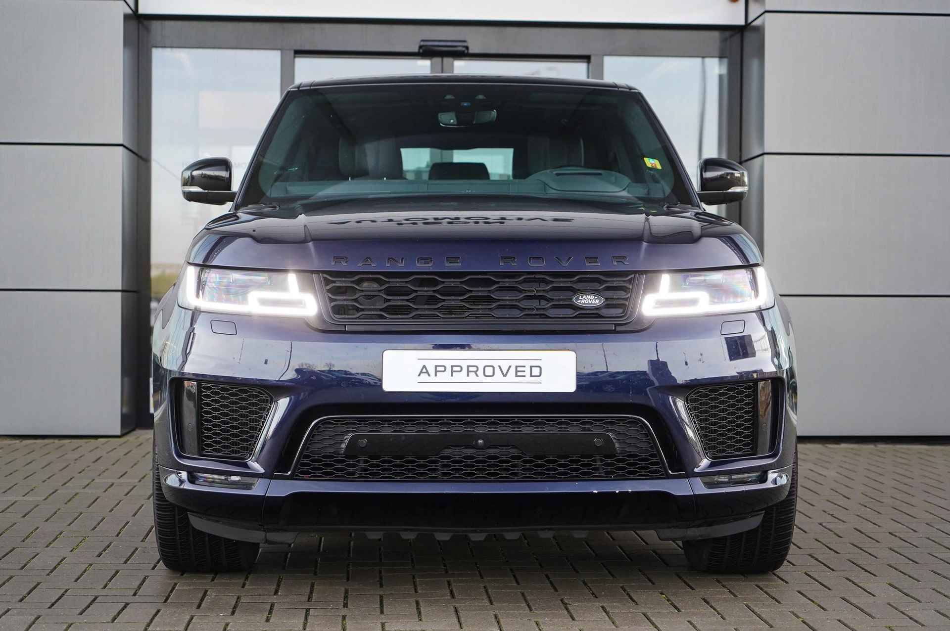 Land Rover Range Rover Sport P400e Limited Edition - 2/11