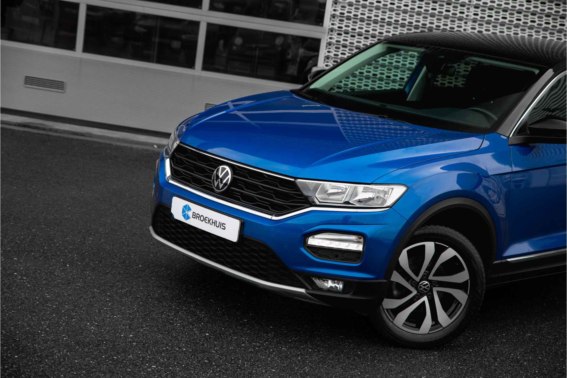 Volkswagen T-Roc 1.5 TSI 150PK DSG | Navi | Apple car Play | PDC V+A - 5/25