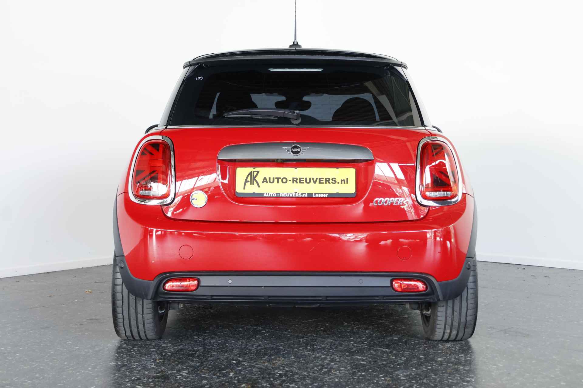 MINI Mini Electric SE MINI Yours 33 kWh / Leder / HUD / Navi / Harmankardon - 8/30