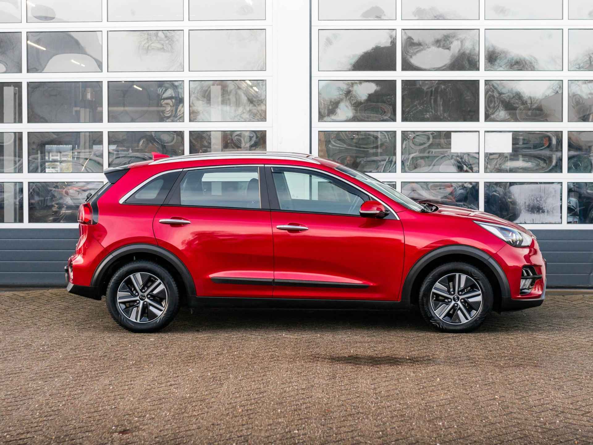 Kia Niro 1.6 GDi Hybrid DynamicLine | Trekhaak | 1300 kg trekgewicht - 4/26