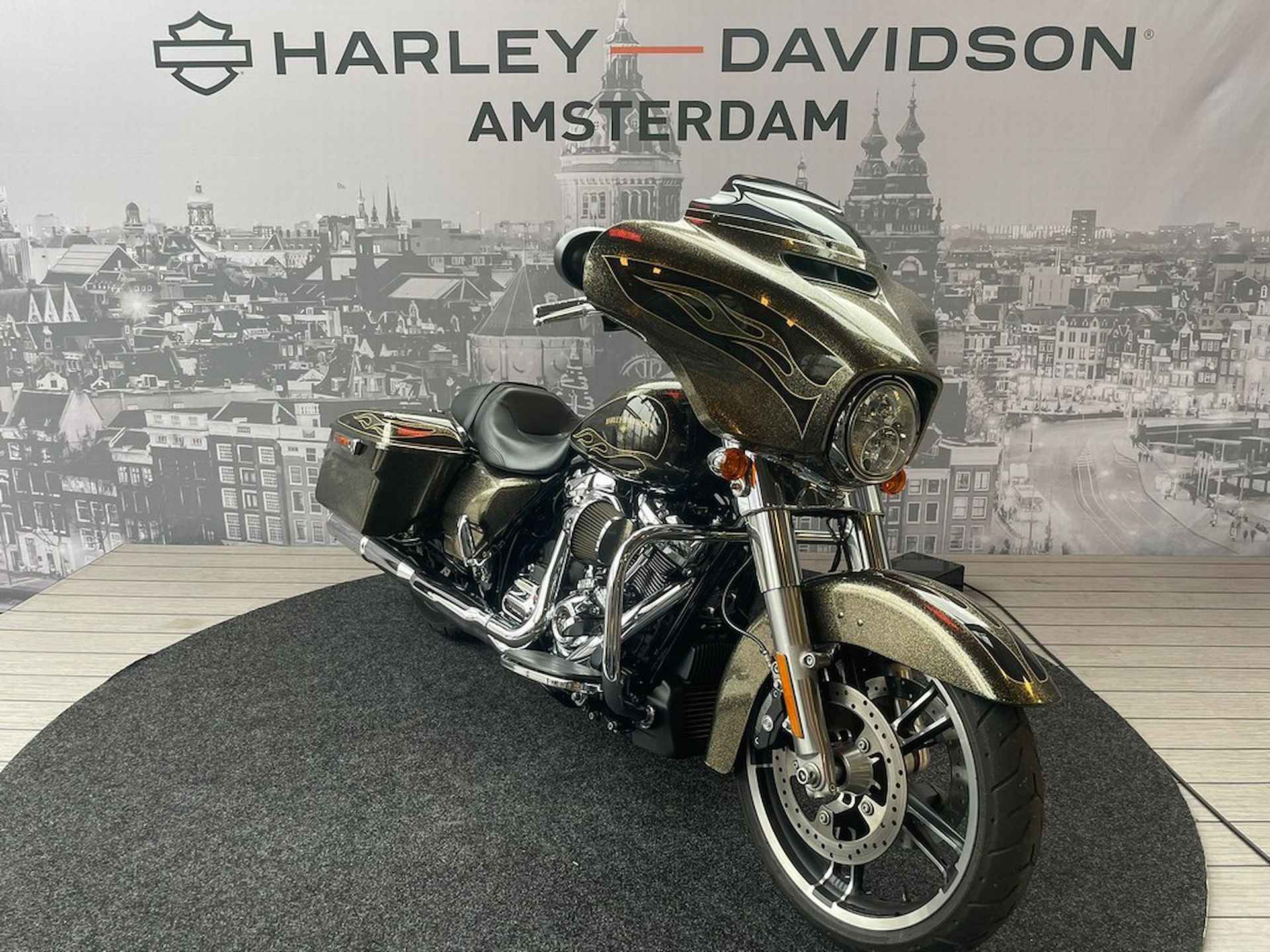 Harley-Davidson STREET GLIDE SPECIAL - 3/9