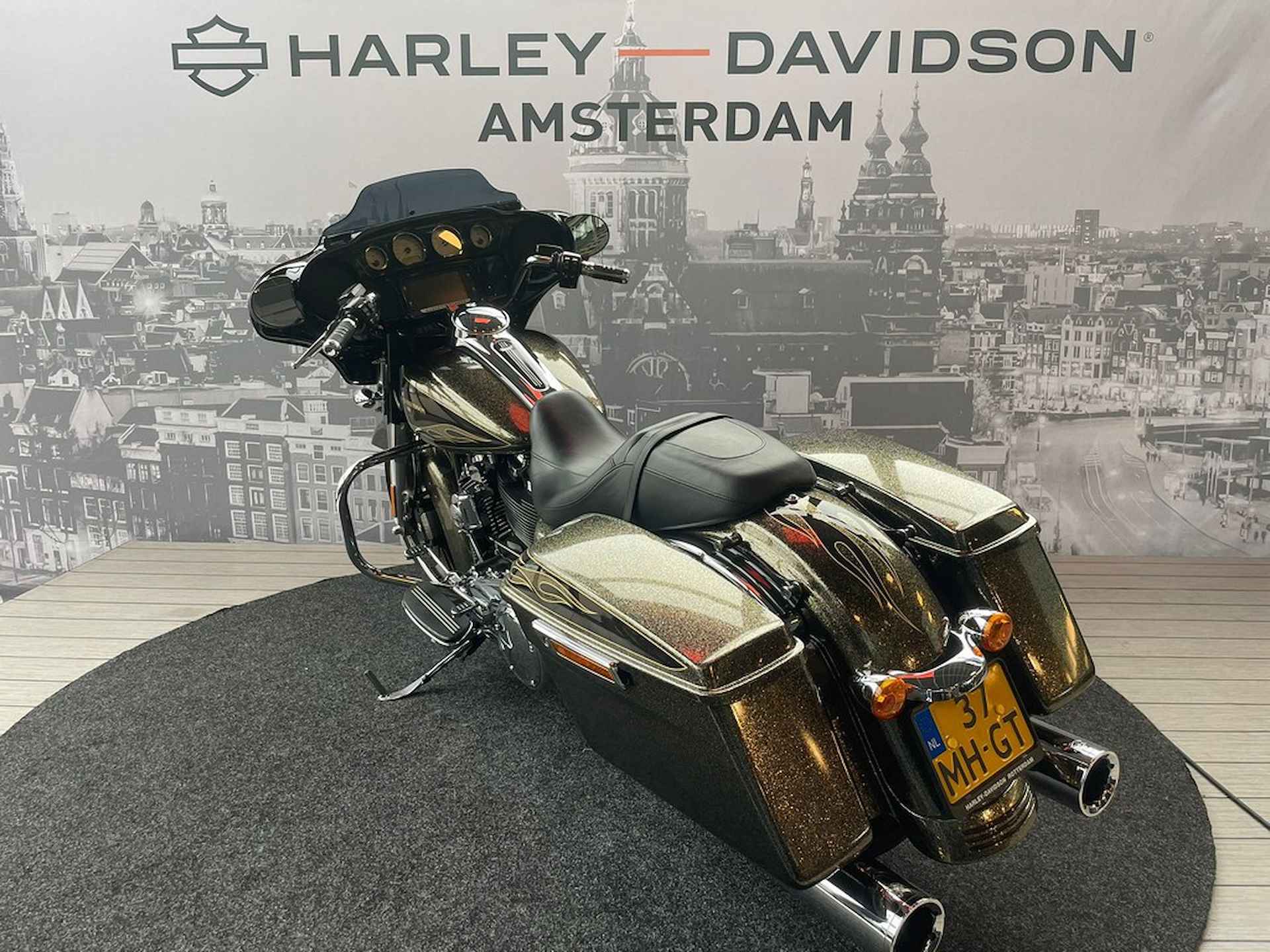 Harley-Davidson STREET GLIDE SPECIAL - 7/9