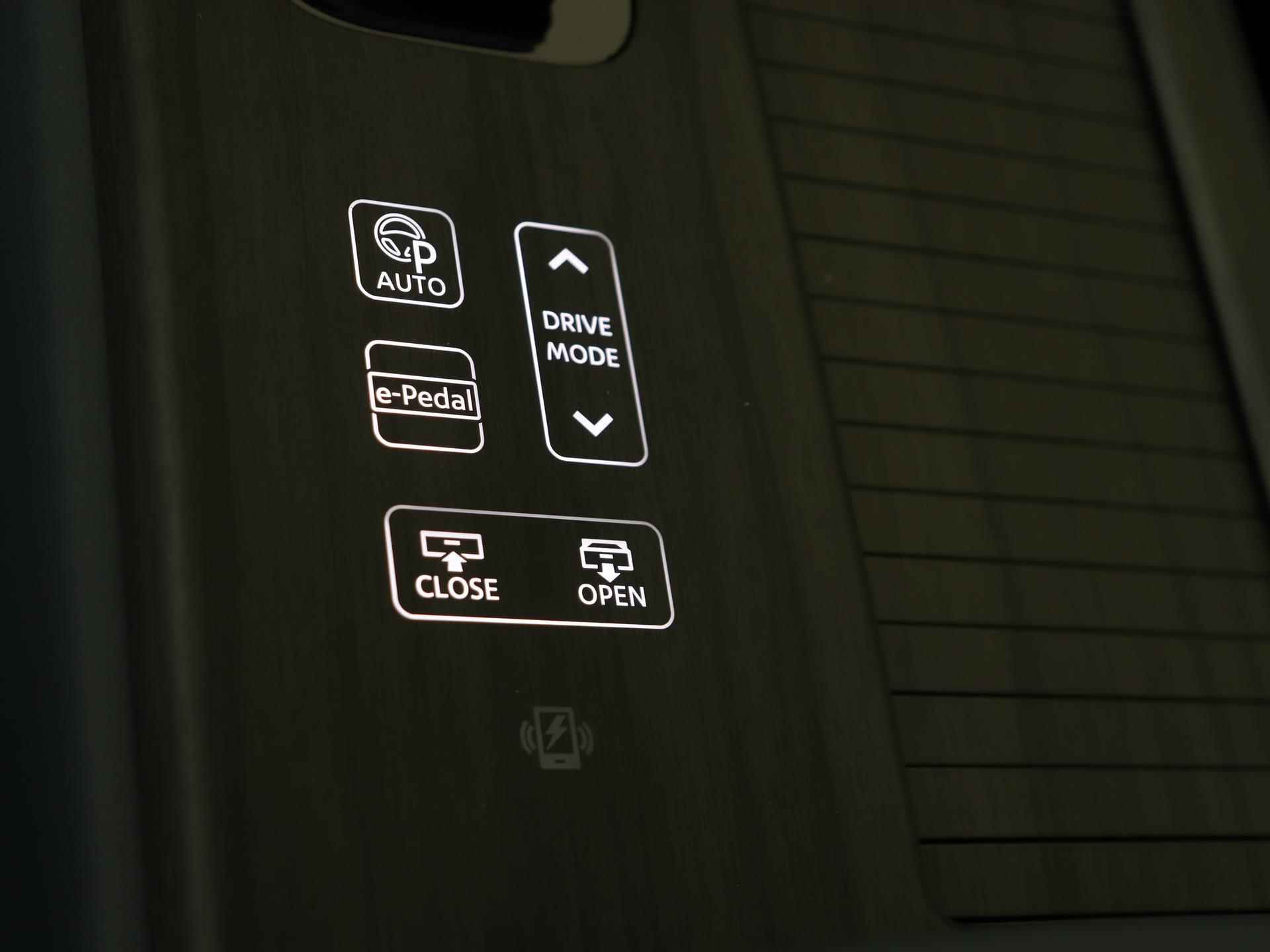 Nissan Ariya Evolve 91 kWh | Aurora Green | Luxe leder | WLTP: 522 km | DEMO | ProPILOT | Bose Audio | Glazen Schuif-/kanteldak | 360-graden Camera | Stoelverwarming & -ventilatie | - 21/32