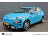 Hyundai KONA Electric 39 kWh 136pk Comfort Automaat | € 2.000,- Subsidie | Climate | Camera | Keyless | NL. Auto | Full Led | Navigatie | Krell Audio
