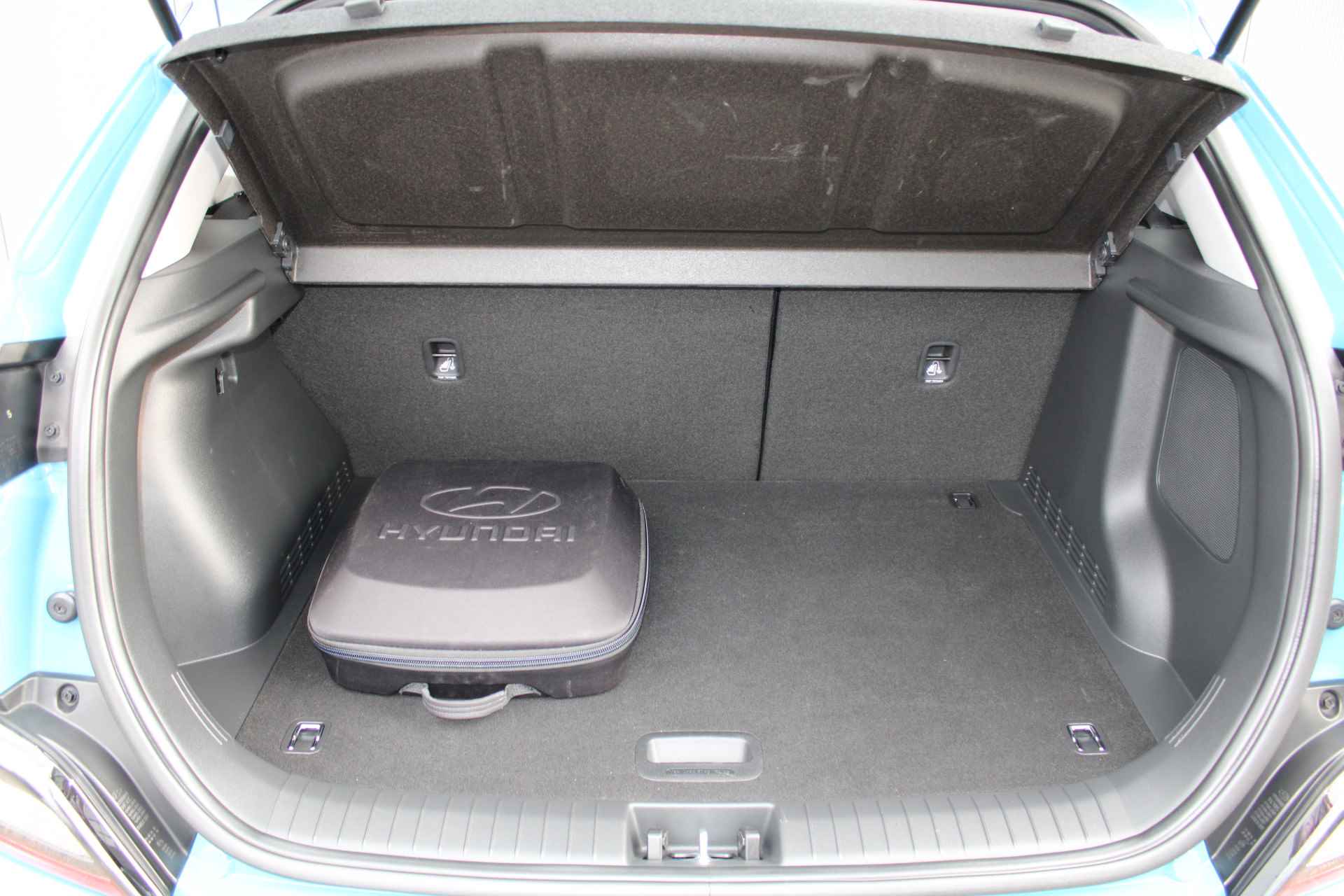 Hyundai KONA Electric 39 kWh 136pk Comfort Automaat | € 2.000,- Subsidie | Climate | Camera | Keyless | NL. Auto | Full Led | Navigatie | Krell Audio - 11/27