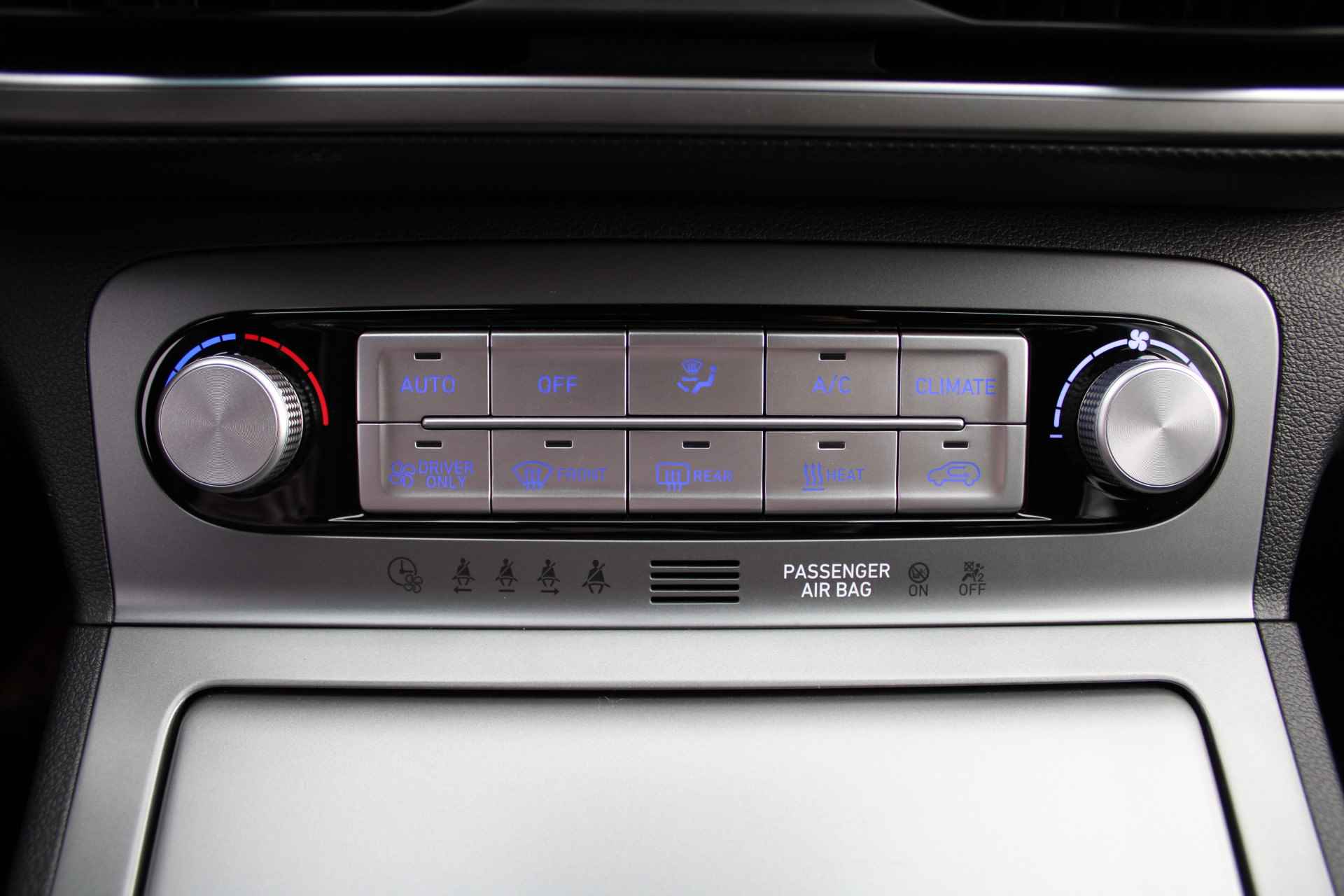 Hyundai KONA Electric 39 kWh 136pk Comfort Automaat | € 2.000,- Subsidie | Climate | Camera | Keyless | NL. Auto | Full Led | Navigatie | Krell Audio - 25/27