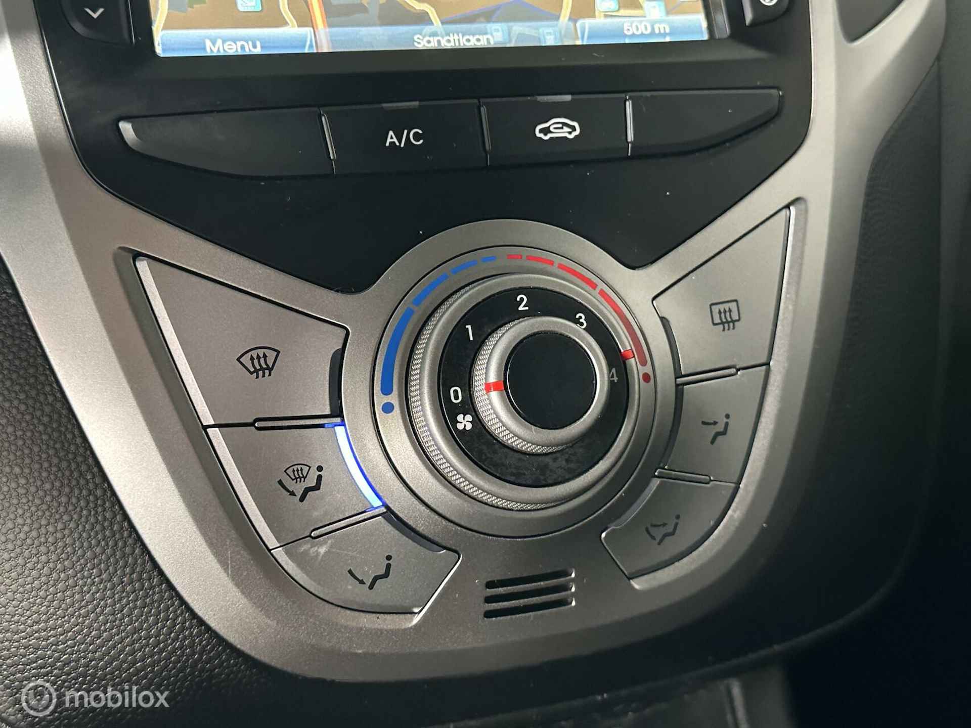 Hyundai ix20 1.6i Go! Automaat | Navi | Bluetooth - 23/34
