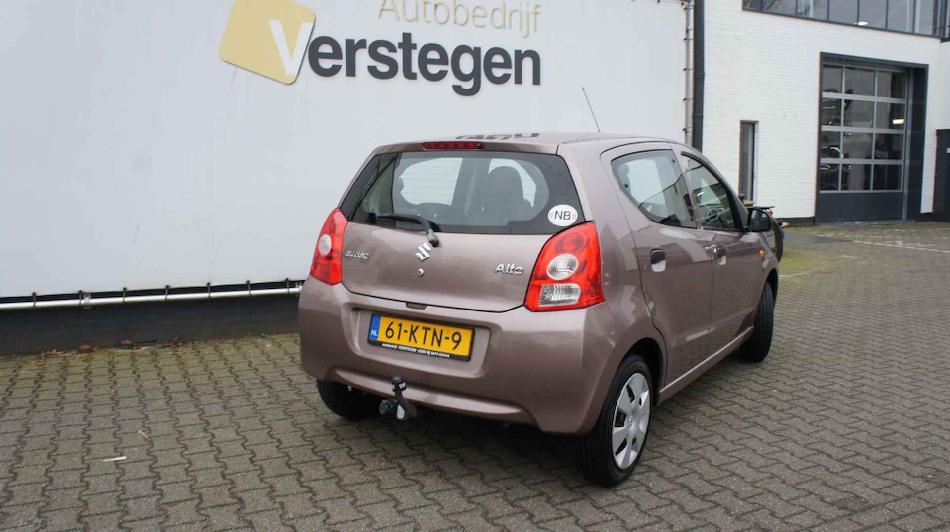 Suzuki Alto 1.0 Comfort - 22/22