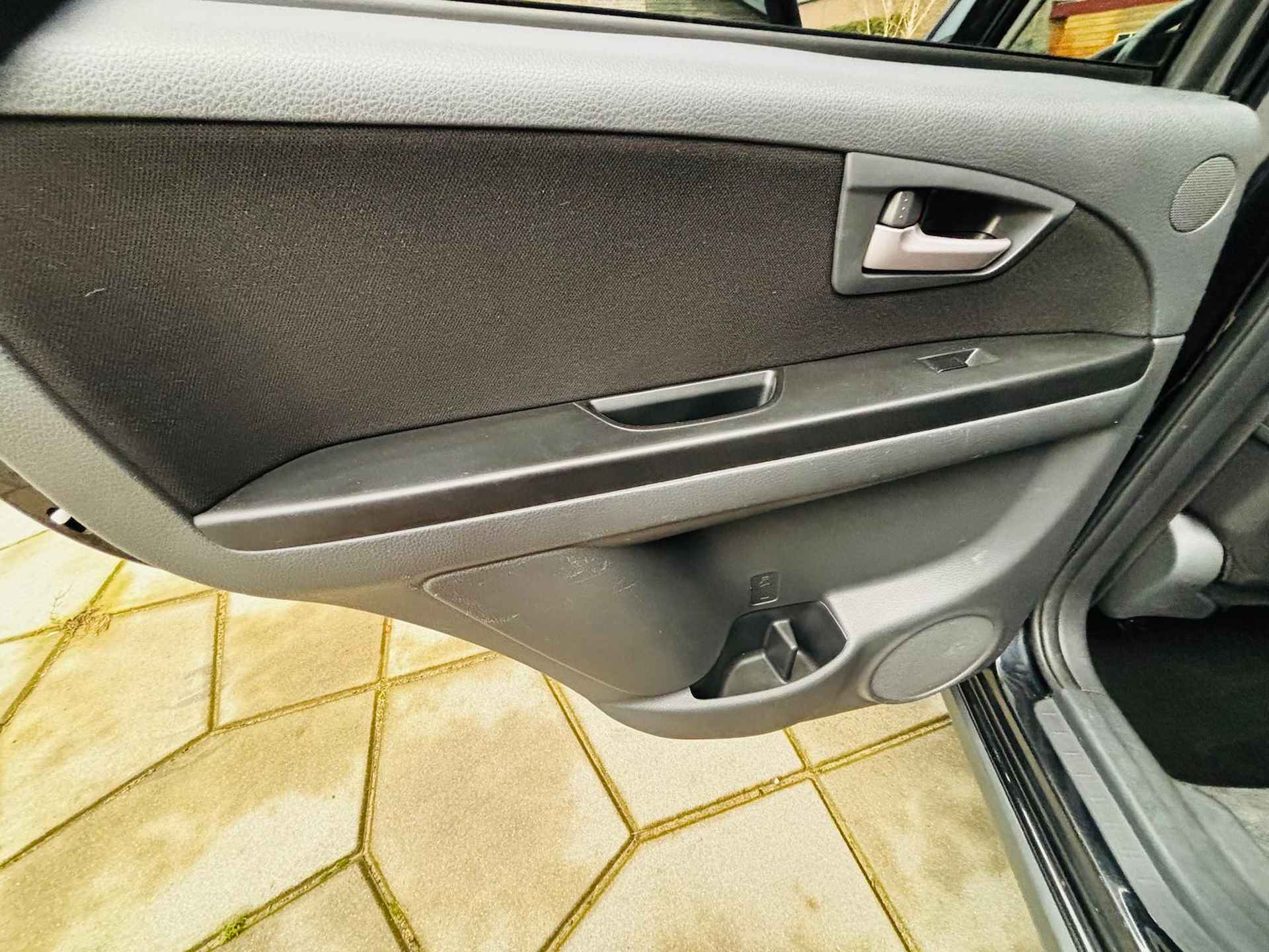 Suzuki SX4 AIRCO|Trekhaak afnb|Privacy glas|Metallic lak| 4 x All-Season Nieuw|Parrot - 15/20