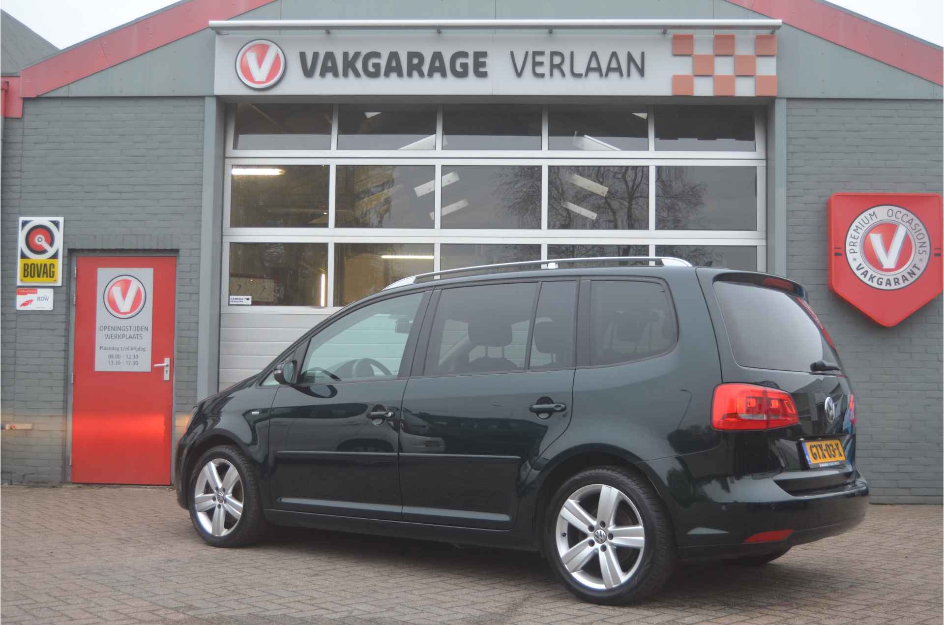 Volkswagen Touran 1.4 TSI cup.. trekhaak.. pano.. 12mnd. gar! - 4/61