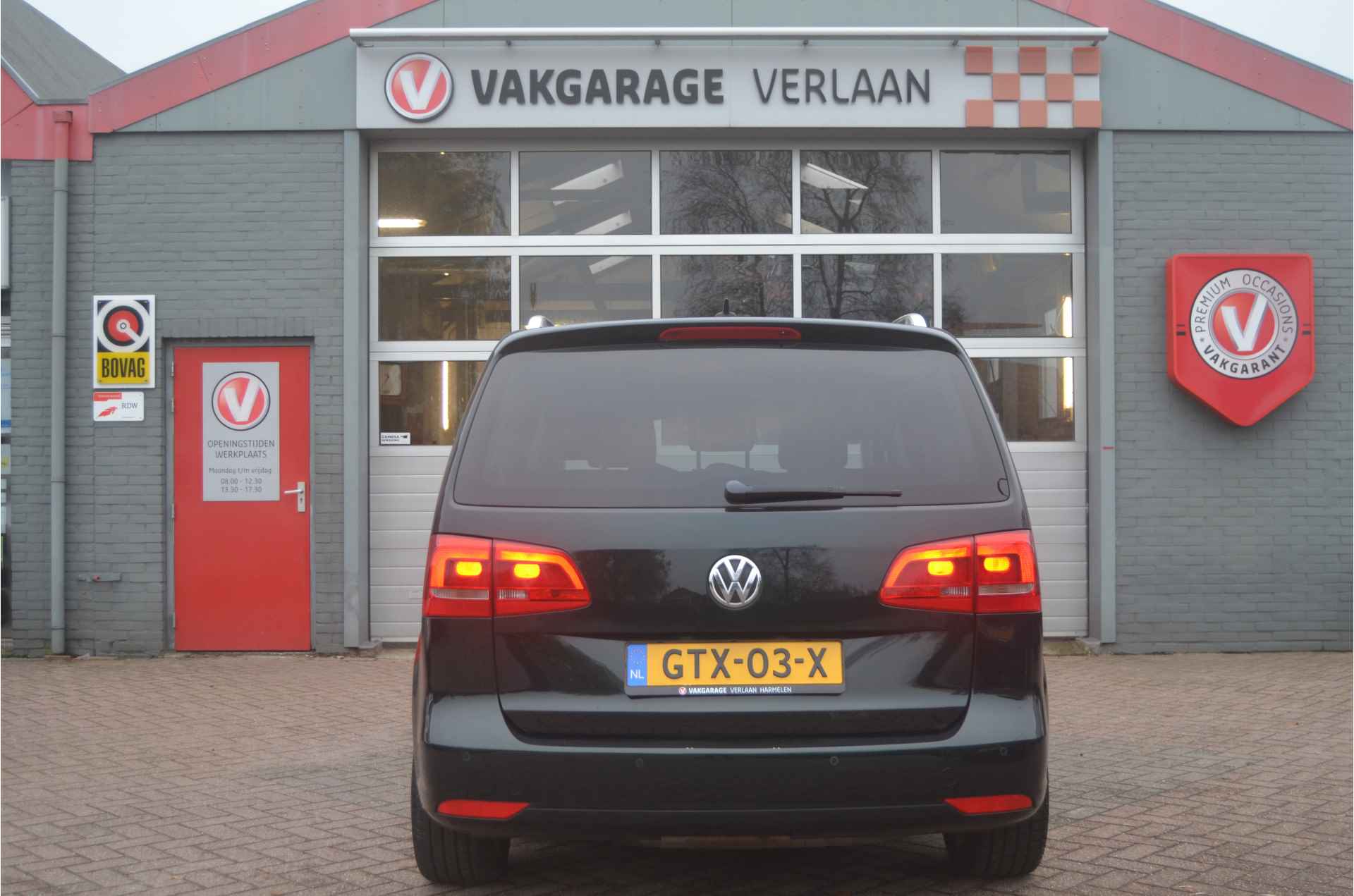 Volkswagen Touran 1.4 TSI cup.. trekhaak.. pano.. 12mnd. gar! - 7/61