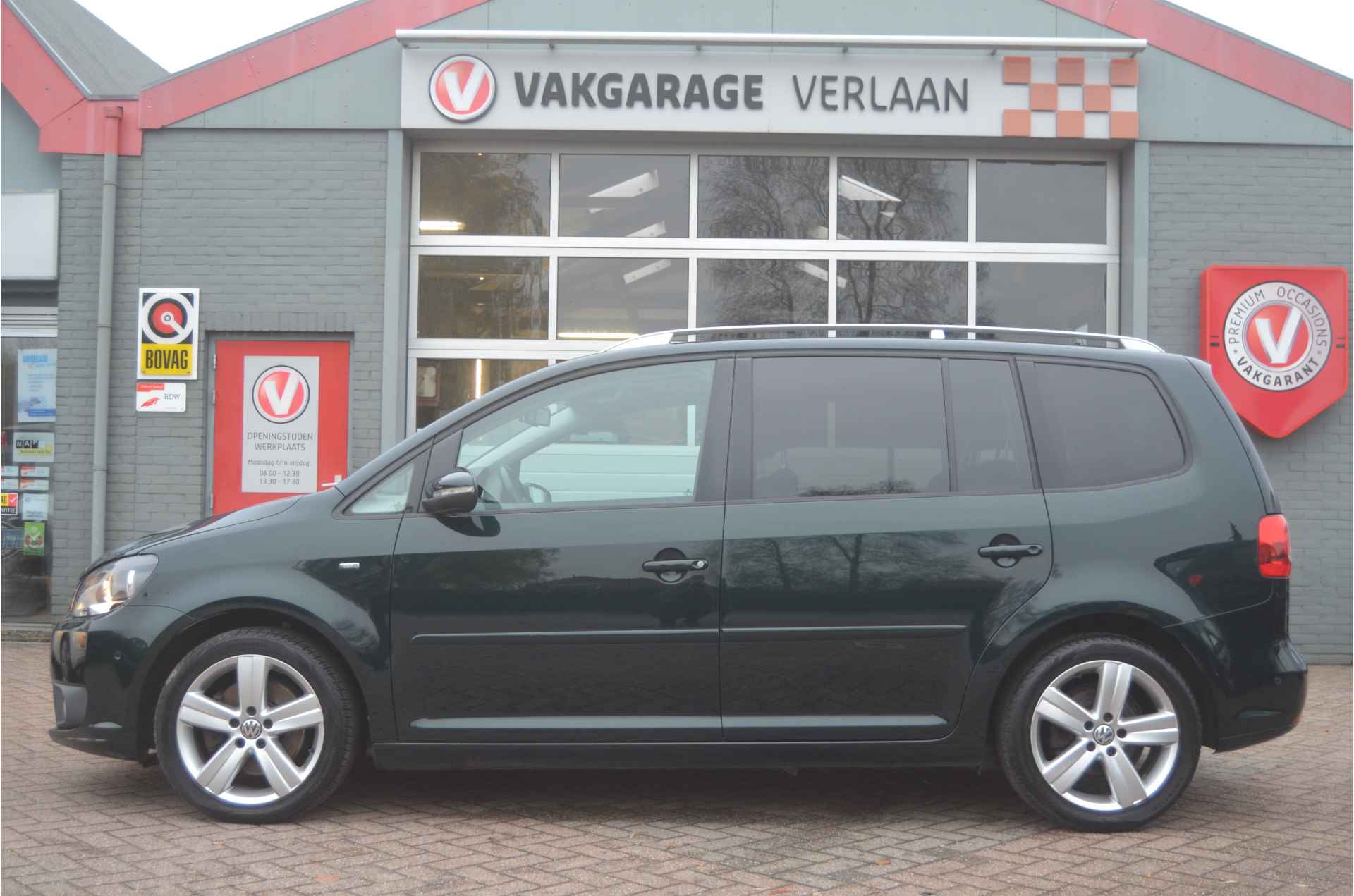 Volkswagen Touran 1.4 TSI cup.. trekhaak.. pano.. 12mnd. gar! - 9/61