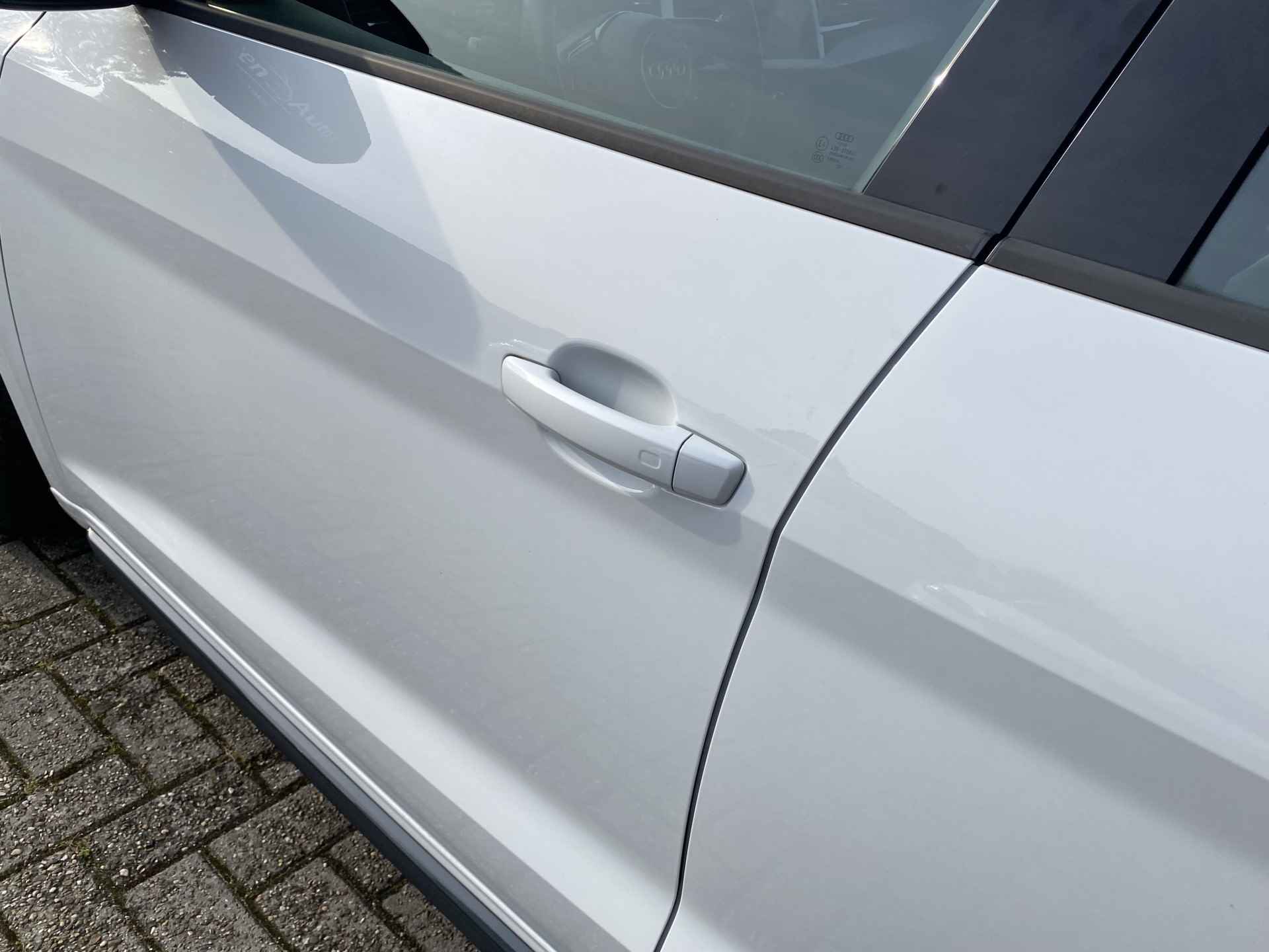Audi A1 Sportback 25 TFSI Epic AUT. | 1e eigenaar | dealer onderhouden | apple carplay/android | two tone kleur | climate control - 14/41