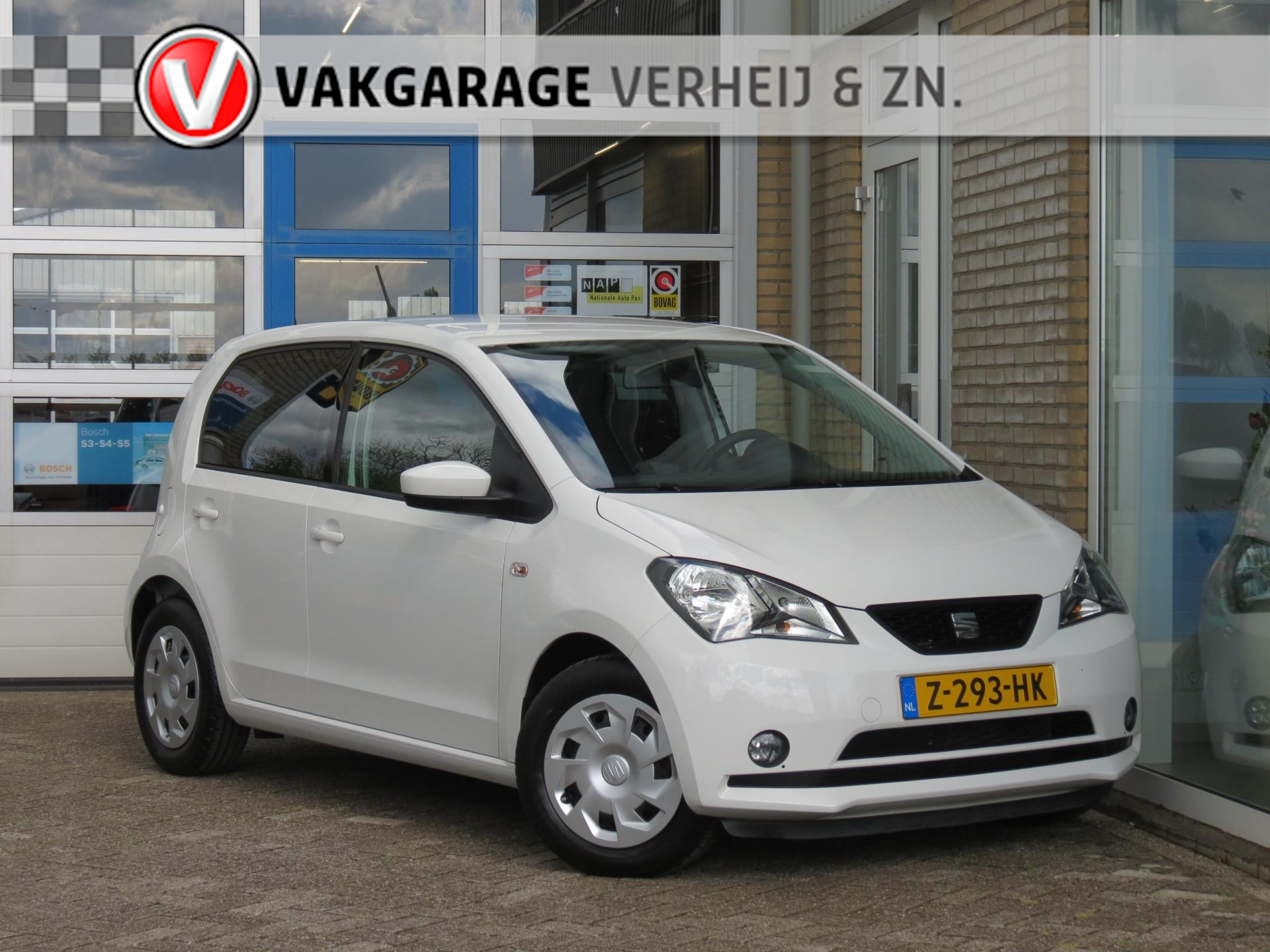 Seat MII 1.0 Style Airco|Cruise Control|PDC|Blueooth|Licht & Regen Sensor