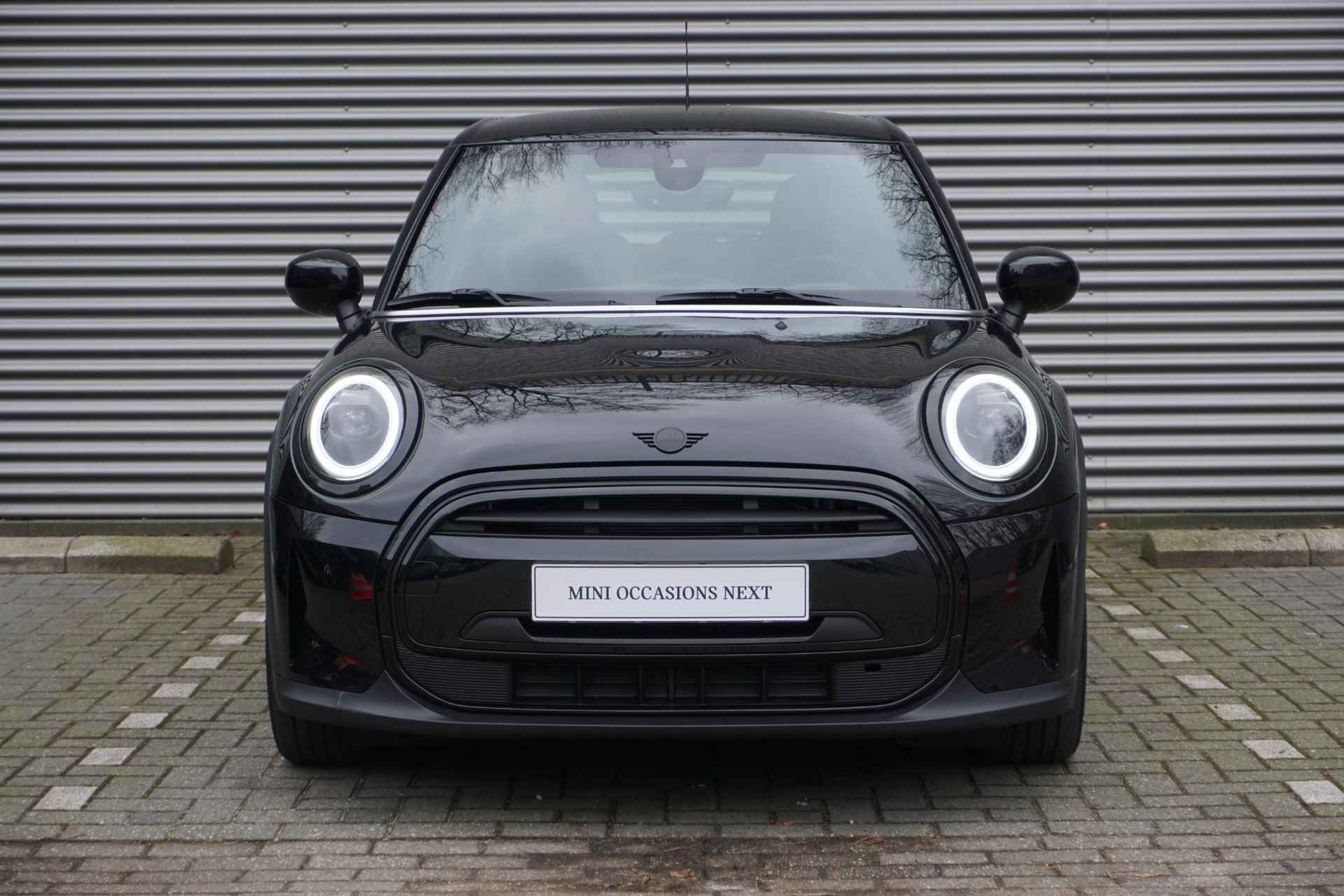 MINI 5-deurs Cooper Camden Edition | 16" lichtmetaal l Apple CarPlay l Parkeersensoren l Leer - 3/27