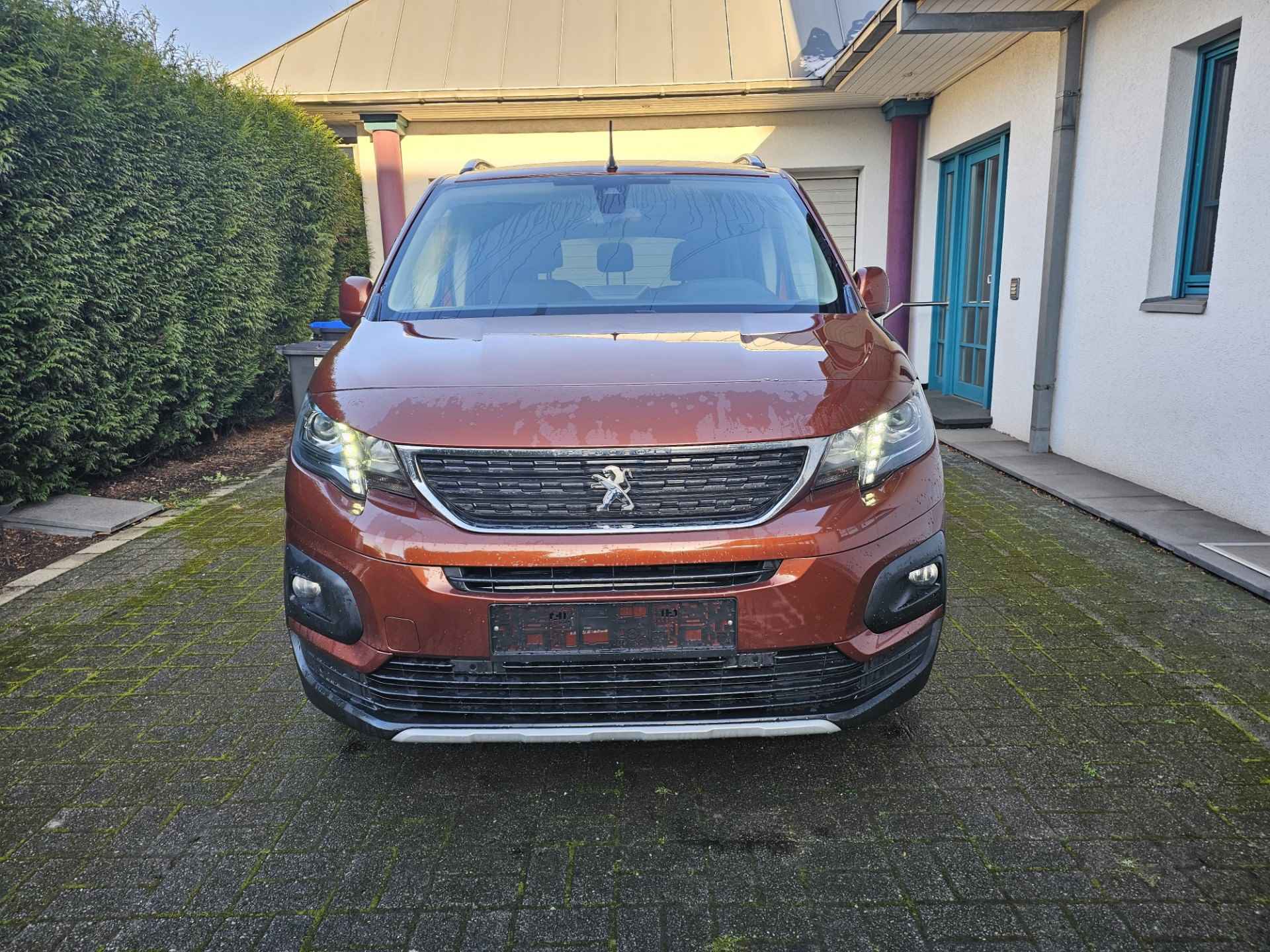 Peugeot Rifter Long 1.2 Puretech Long Allure 7p. Afneembare trekhaak - 2/11