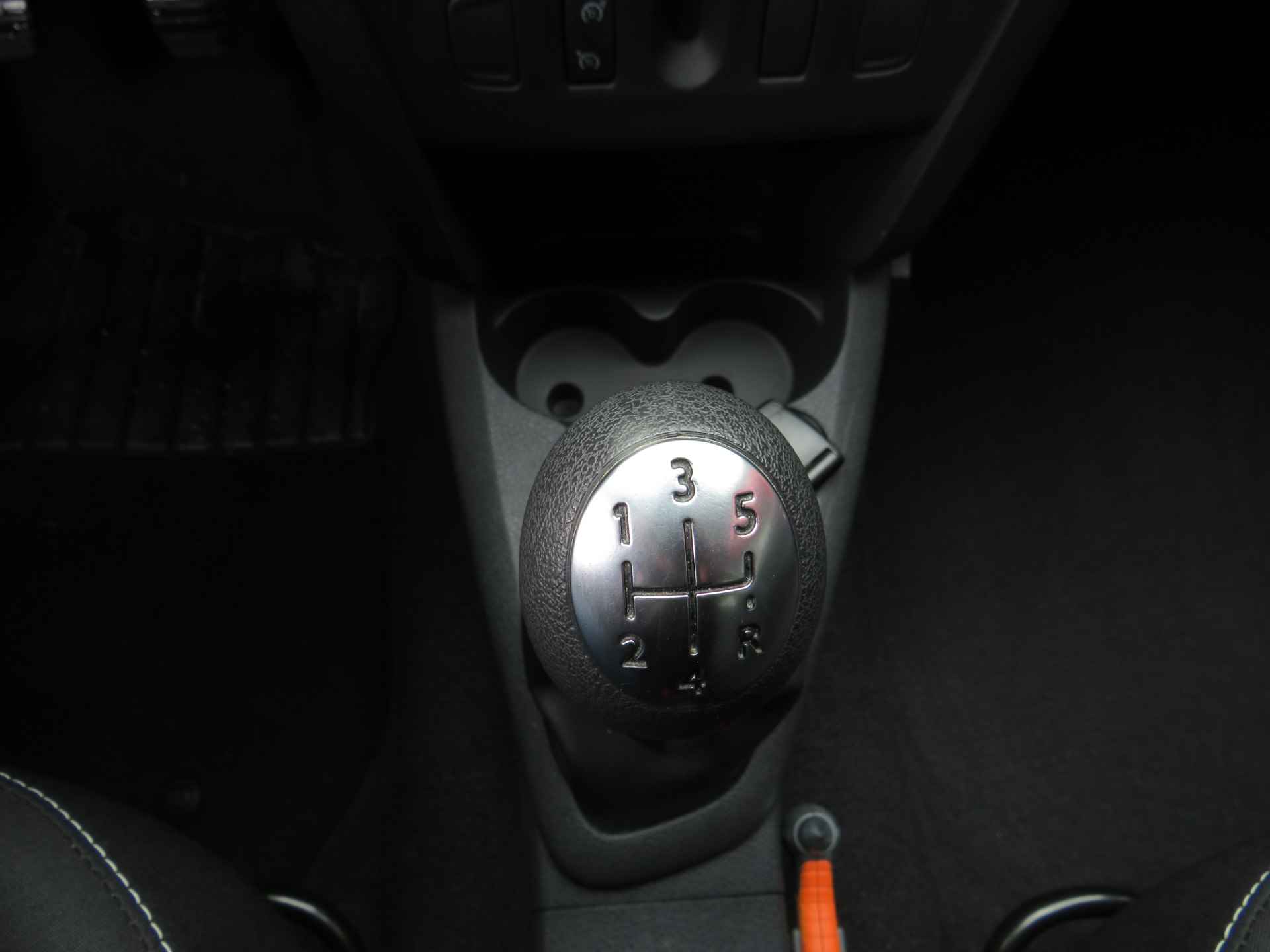 Dacia Sandero 0.9 TCe Laureate| 90-PK| | Airco | Cruise control | Bluetooth | Incl. BOVAG Garantie | - 31/37
