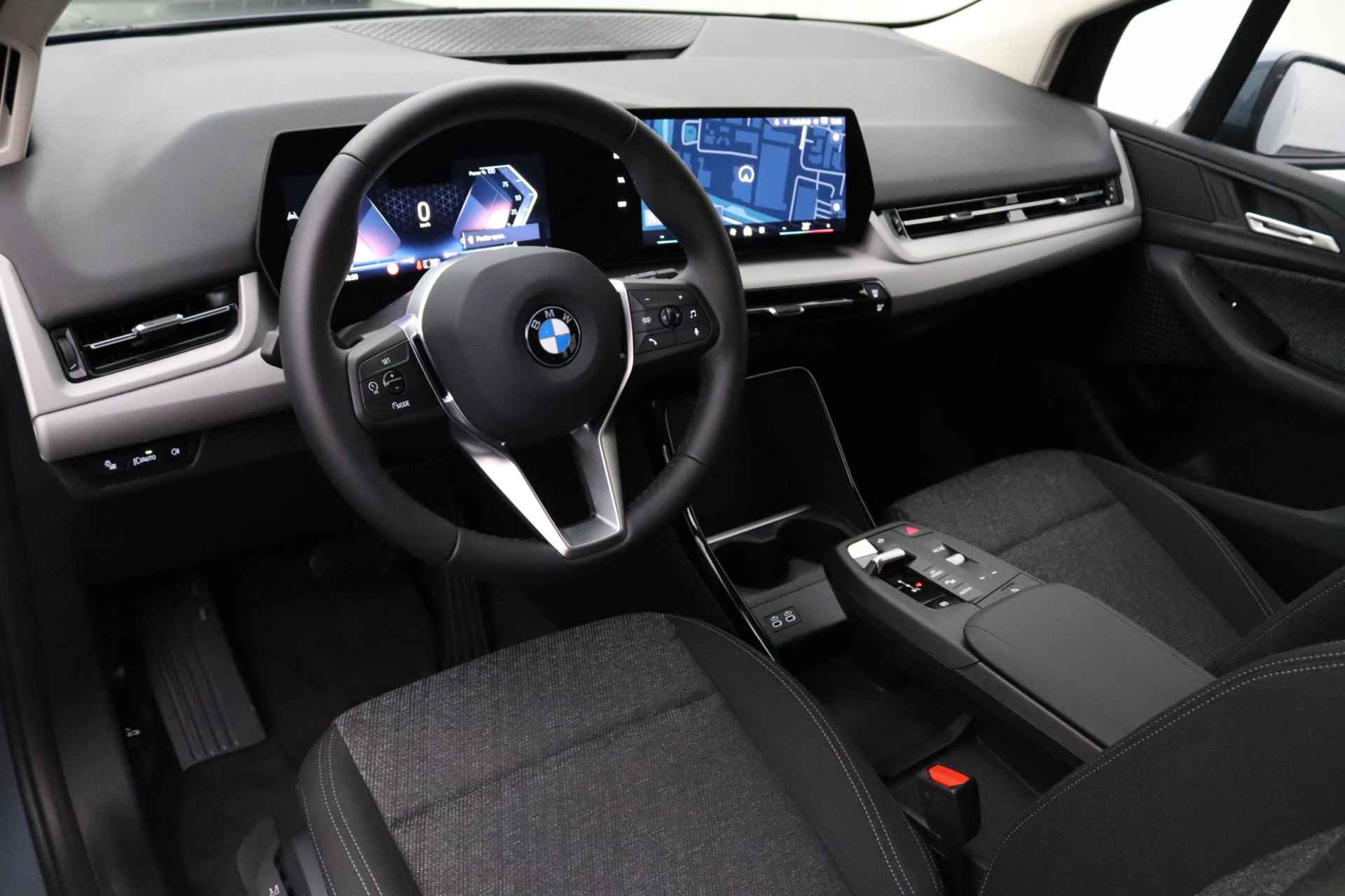 BMW 2 Serie Active Tourer 218i | Camera | Apple Carplay | Trekhaak | Digitaal display | LED koplampen - 10/31