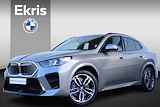 BMW iX2 xDrive30 67kWh M-Sportpakket / Panoramadak / Innovation Pack / Trekhaak /