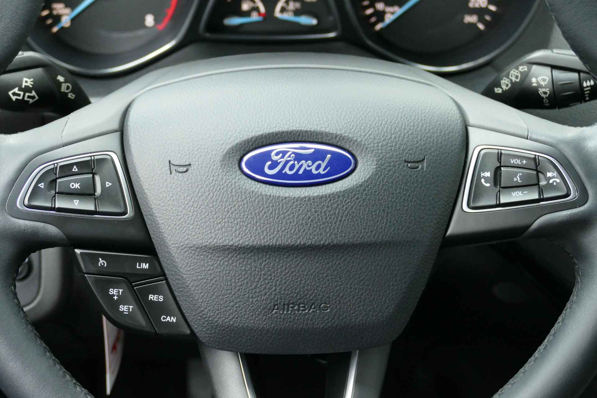 Ford Kuga 1.5 150pk EcoBoost ST Line. Navi, Camera, Clima, Cruise, Stoel&StuurVerw, Haak 2000kg - 14/38