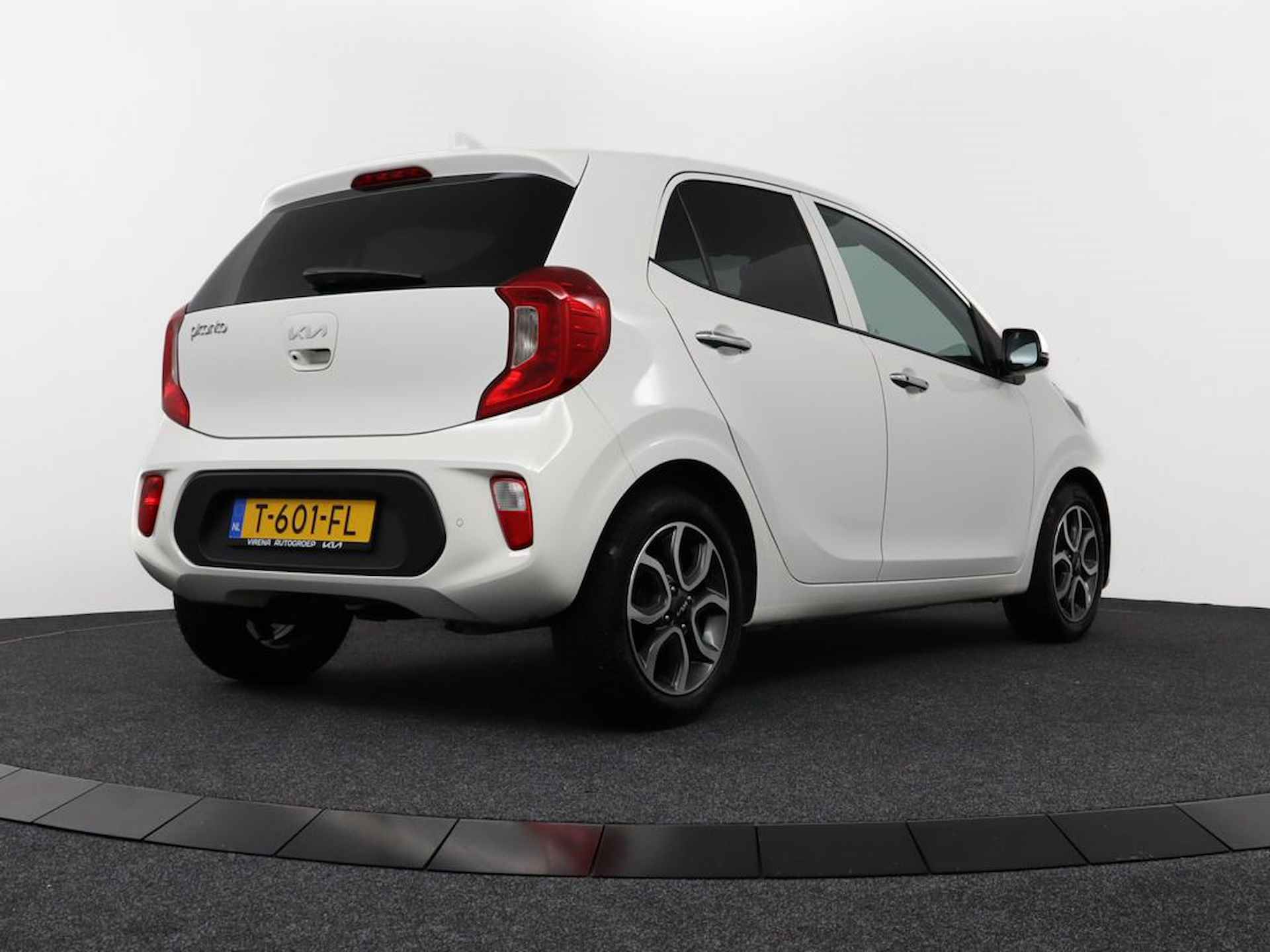 Kia Picanto 1.0 DPi DynamicPlusLine - Navigatie - Climate Control - Apple Carplay-/Android Auto - Achteruitrijcamera - Cruise Control - Fabrieksgarantie tot 06-2030 - 8/47