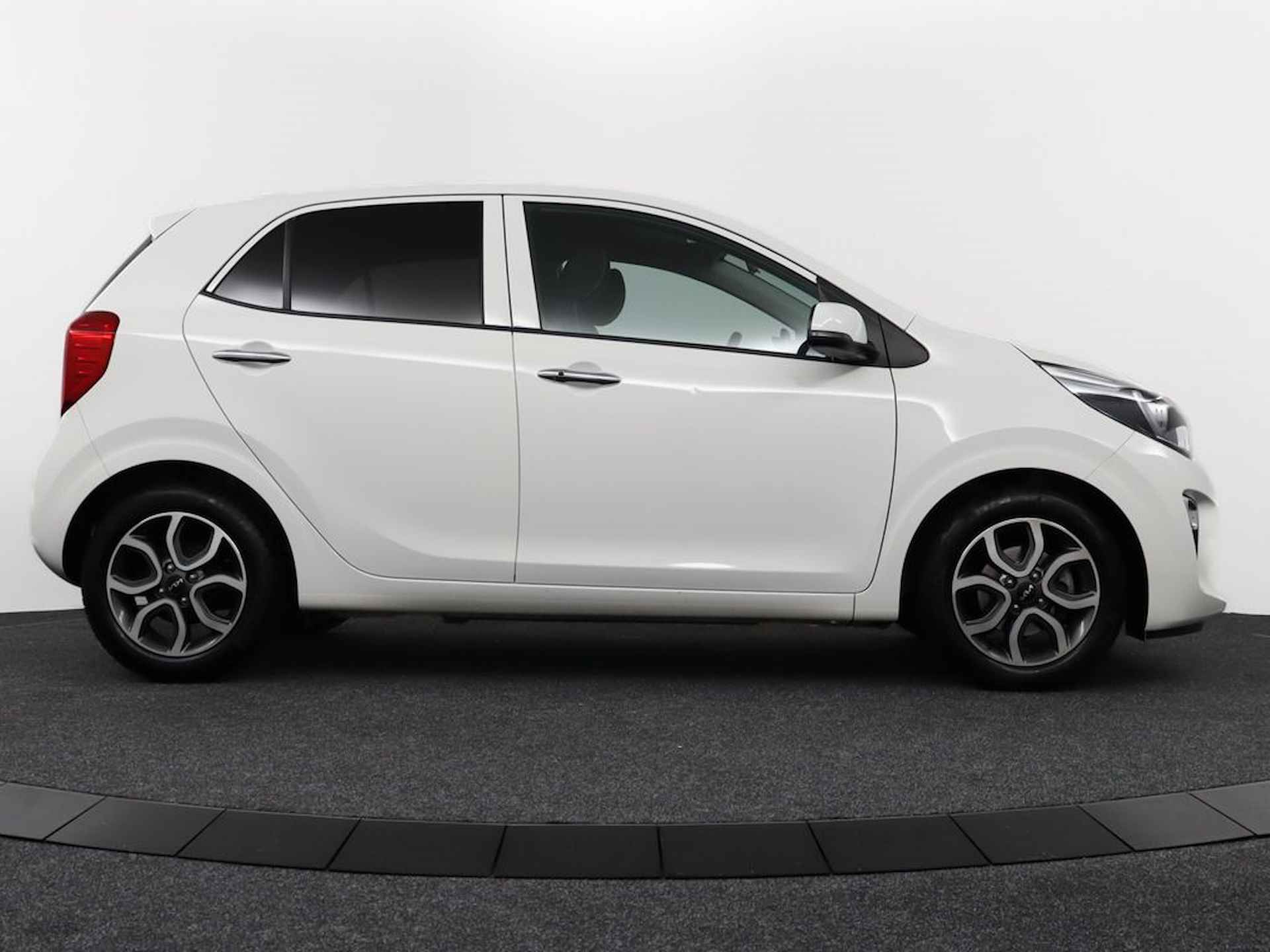 Kia Picanto 1.0 DPi DynamicPlusLine - Navigatie - Climate Control - Apple Carplay-/Android Auto - Achteruitrijcamera - Cruise Control - Fabrieksgarantie tot 06-2030 - 10/47