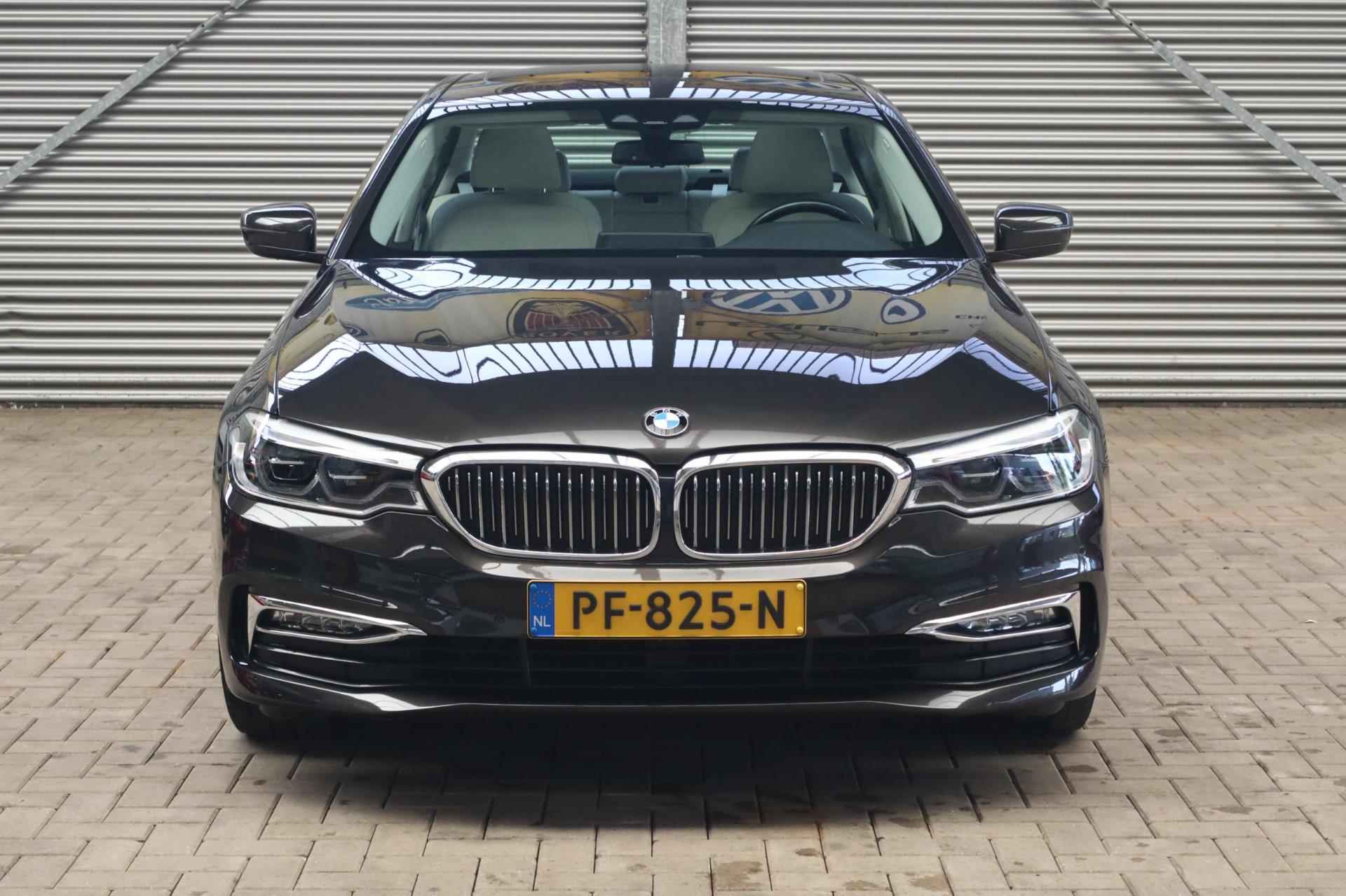 BMW 5-serie 530i High Executive | ORIGINEEL NL! | PDC | CAMERA | TREKHAAK - 3/48