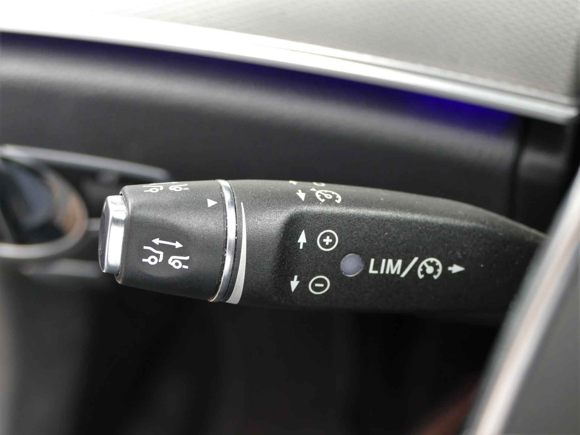 Mercedes-Benz E-Klasse 200 D Business Solution | AMG Style | Wide-screen cockpit | LED koplampen - 15/56