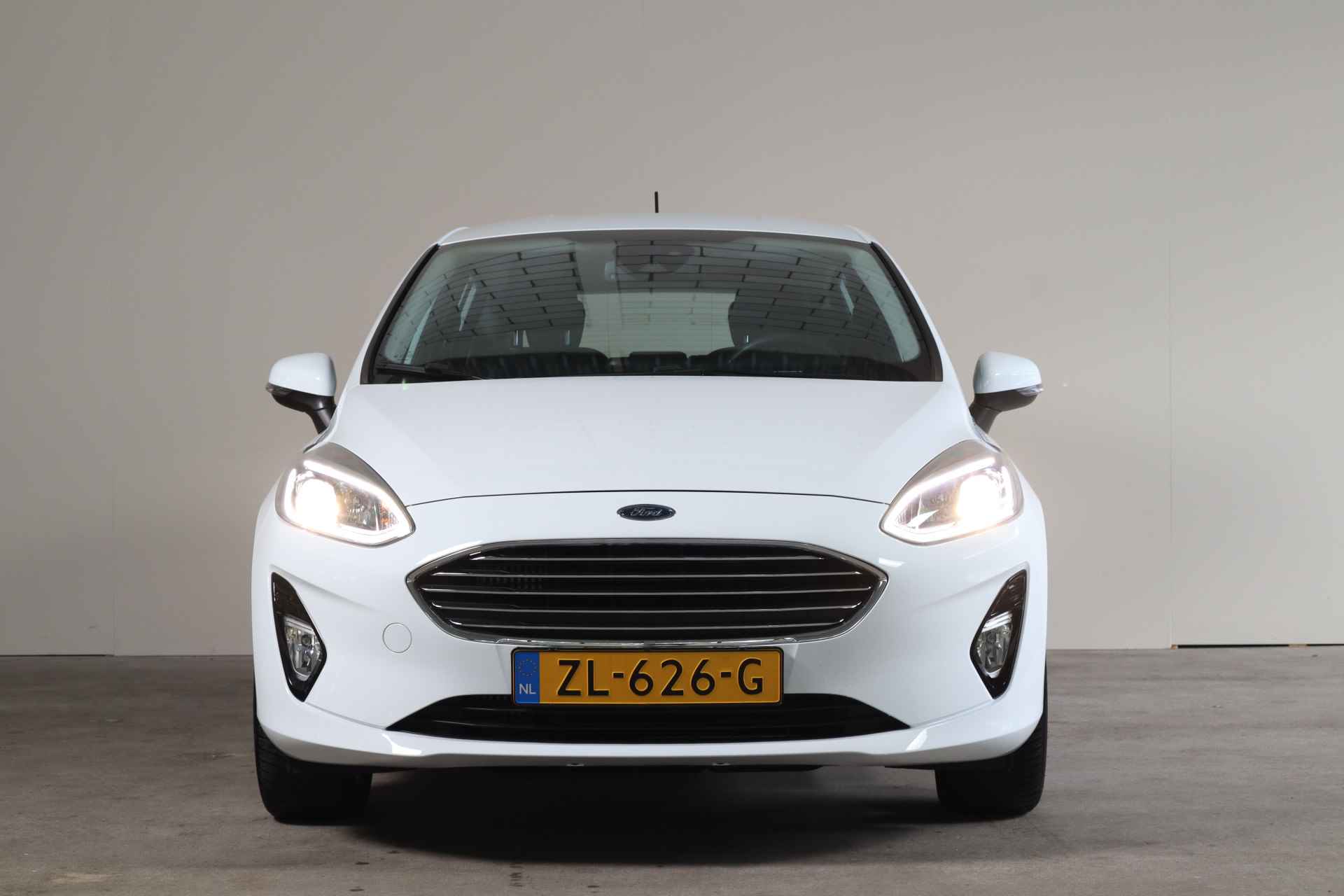 Ford Fiesta 1.0 EcoBoost Titanium NL-Auto!! Carplay I Voorruit verwarming --- A.S. ZONDAG GEOPEND VAN 11.00 T/M 15.30 --- - 4/33