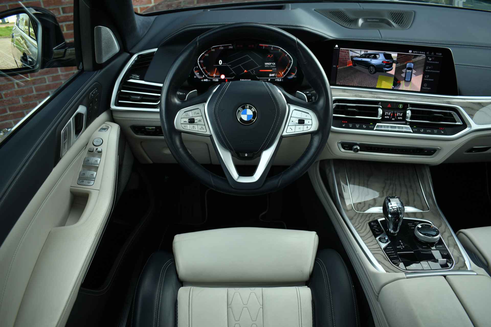 BMW X7 xDrive40i 340pk 6p Skylounge B&W 2xTV Exe-DrivePro Massage Soft-close - 23/130
