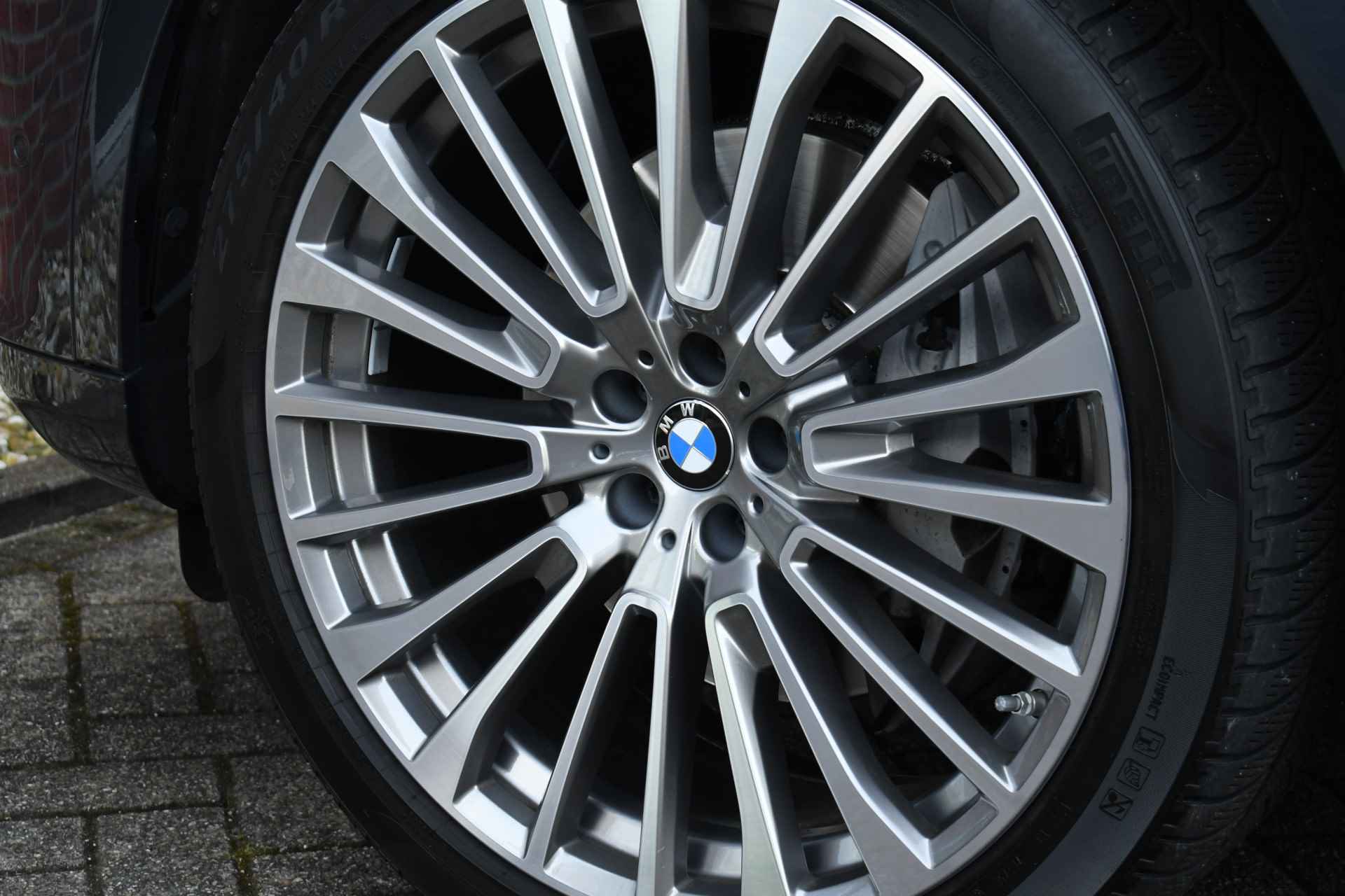 BMW X7 xDrive40i 340pk 6p Skylounge B&W 2xTV Exe-DrivePro Massage Soft-close - 87/130