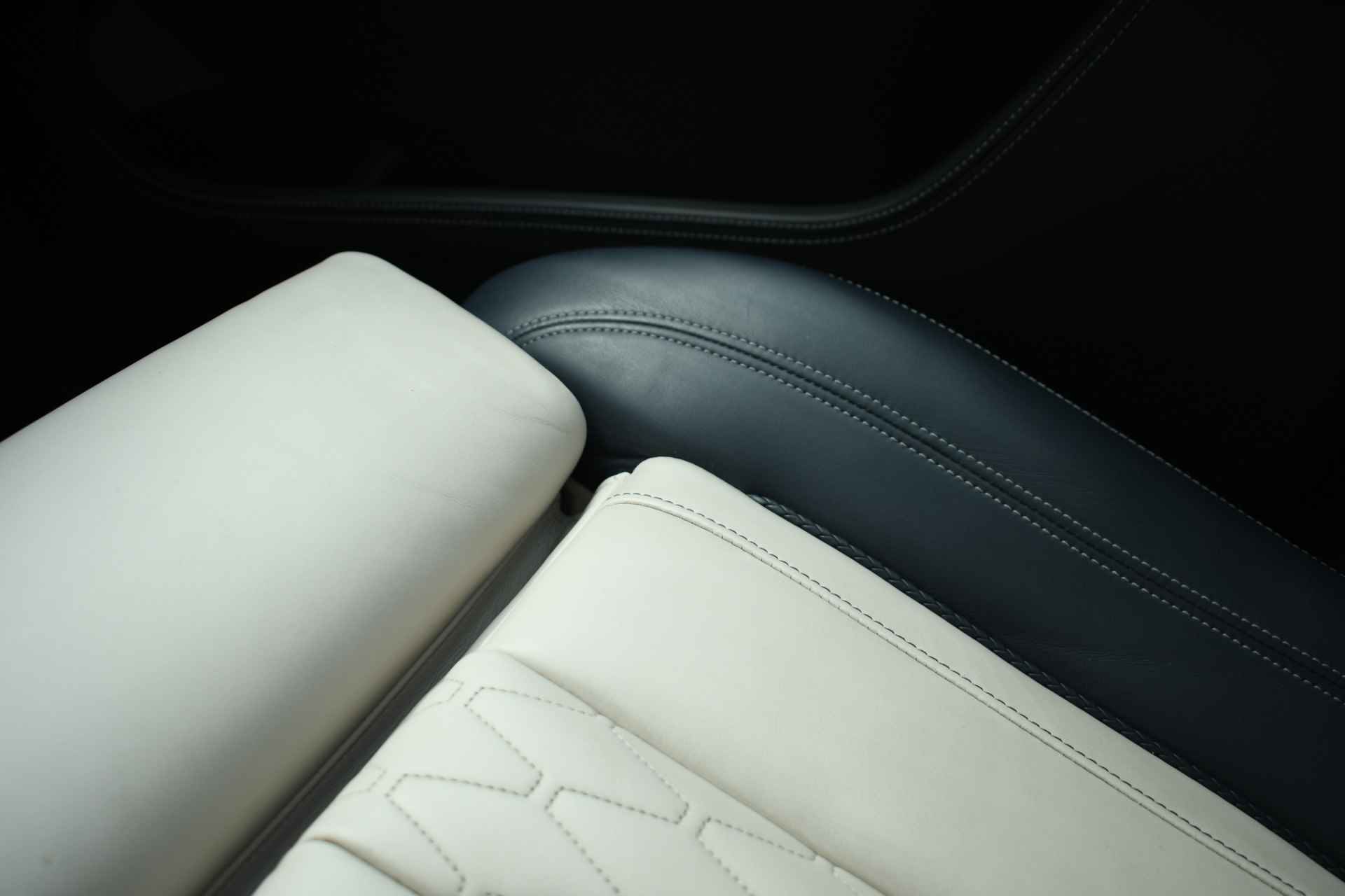 BMW X7 xDrive40i 340pk 6p Skylounge B&W 2xTV Exe-DrivePro Massage Soft-close - 117/130