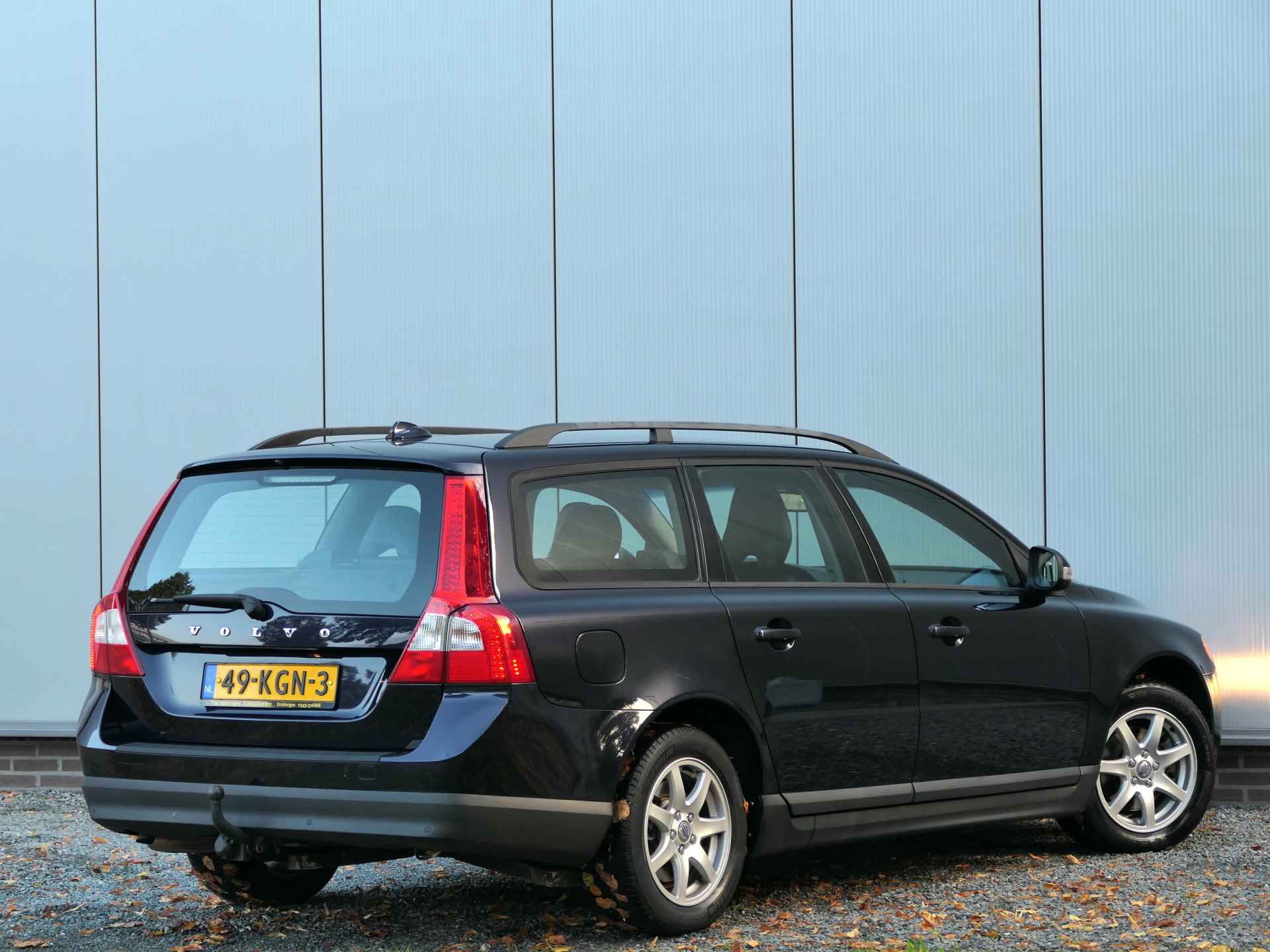 Volvo V70 2.0 Limited Edition Trekhaak / Navigatie / Leer - 3/22