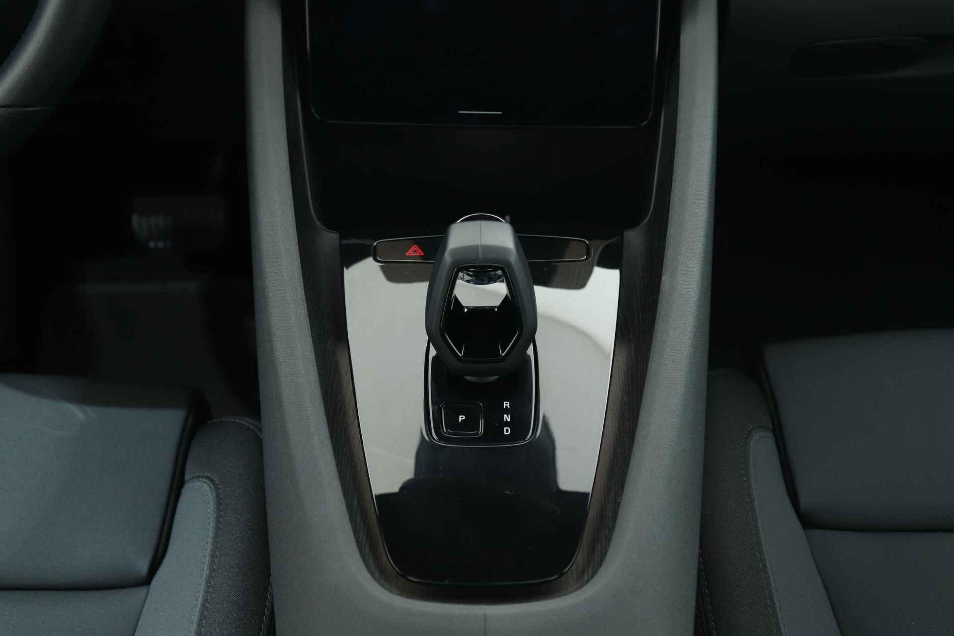 Polestar 2 LR DUAL MOTOR 408PK PILOT PLUS 78KWH | Panoramadak | 360 Camera - 22/62