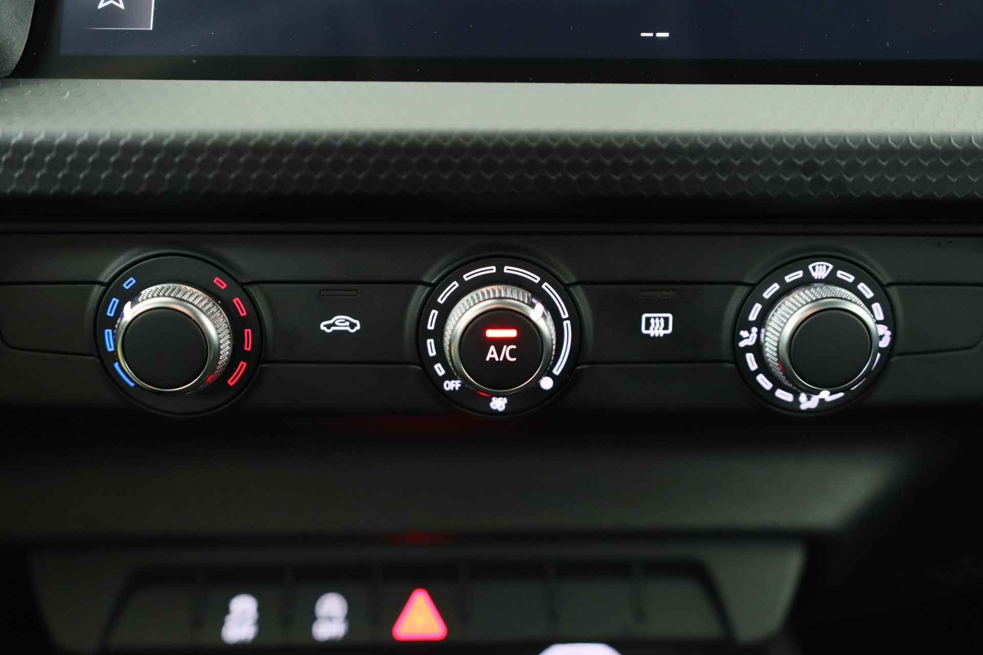 Audi A1 Sportback 30 TFSI S Line Pro Line | Virtual Cockpit | Parkeersensoren | LED | Dealer Onderhouden | 17inch Lichtmetalen velgen - 13/38