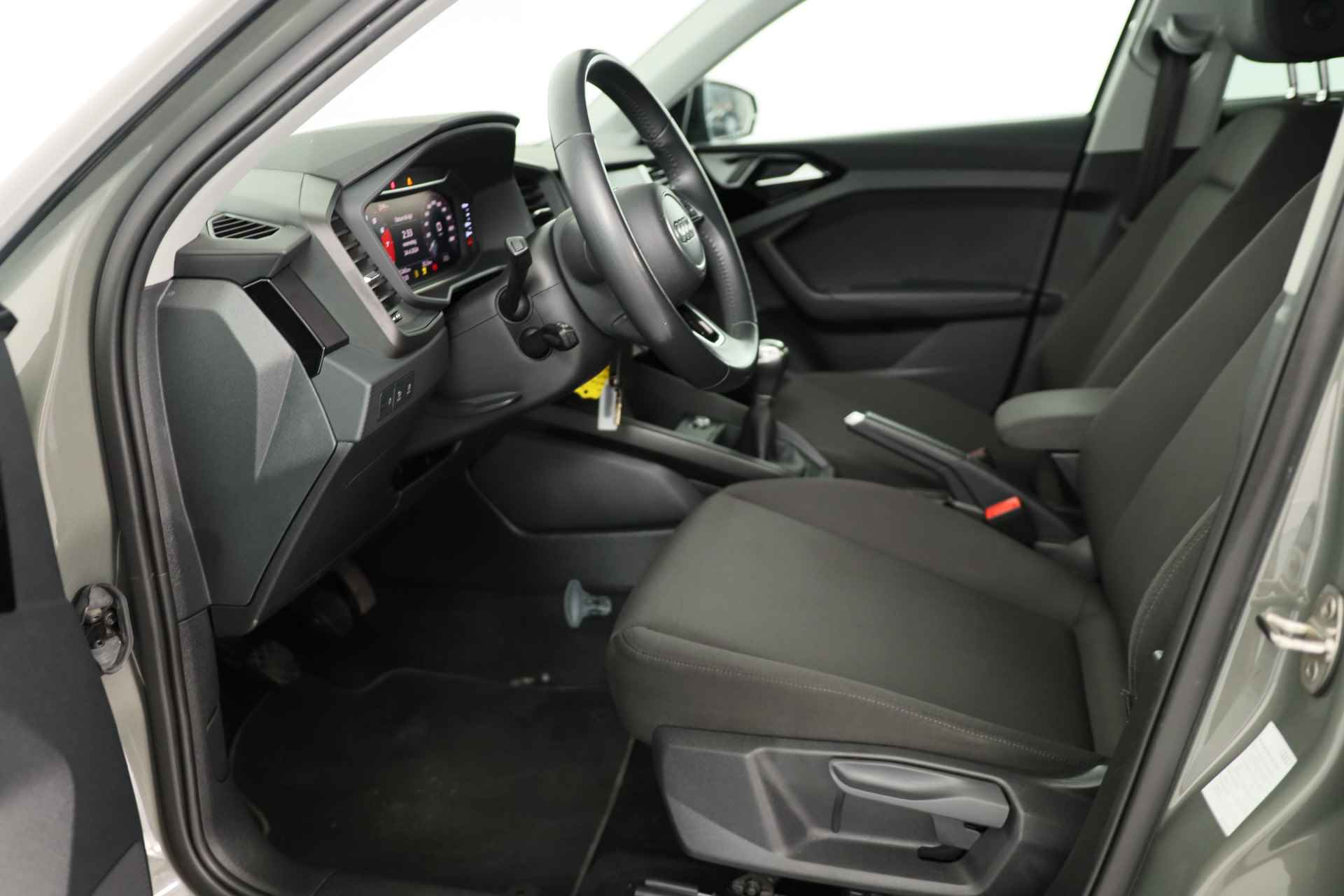 Audi A1 Sportback 30 TFSI S Line Pro Line | Virtual Cockpit | Parkeersensoren | LED | Dealer Onderhouden | 17inch Lichtmetalen velgen - 29/38