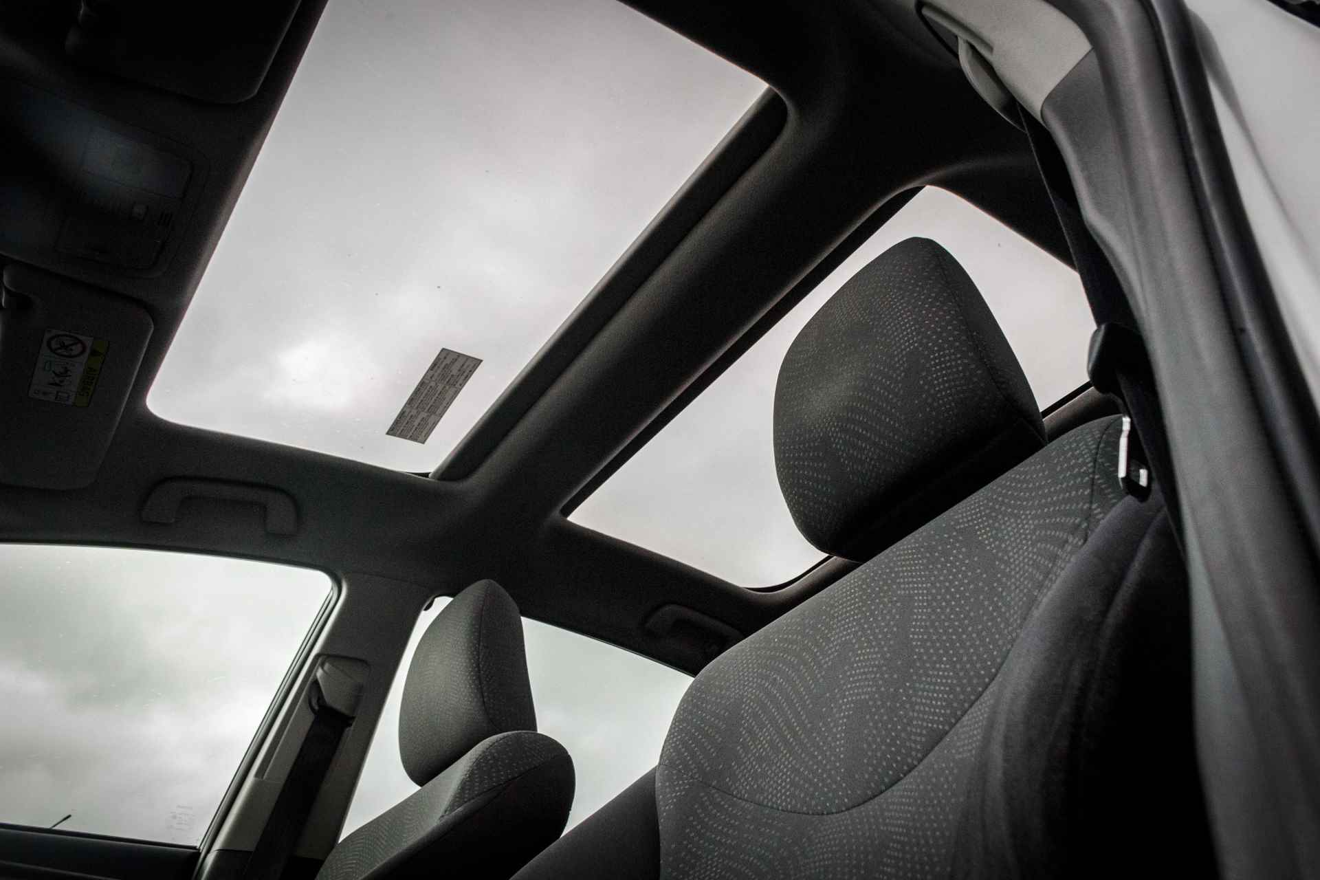Toyota Prius Wagon 1.8 136 PK Aspiration RIJKLAAR AUTOMAAT 7 PERS. | Panodak | Cr  Control | Clima| Achter Camera | - 6/28