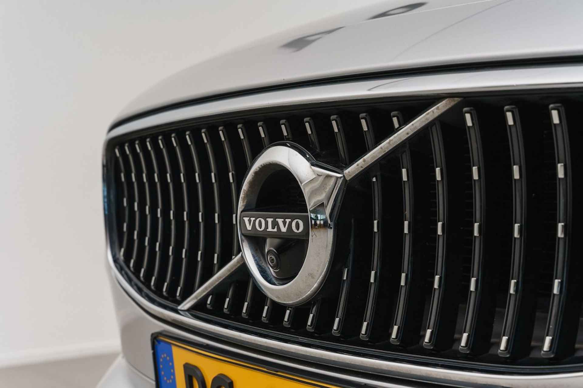 VOLVO V90 Cross Country T5 AWD Pro Inscription - 13/23