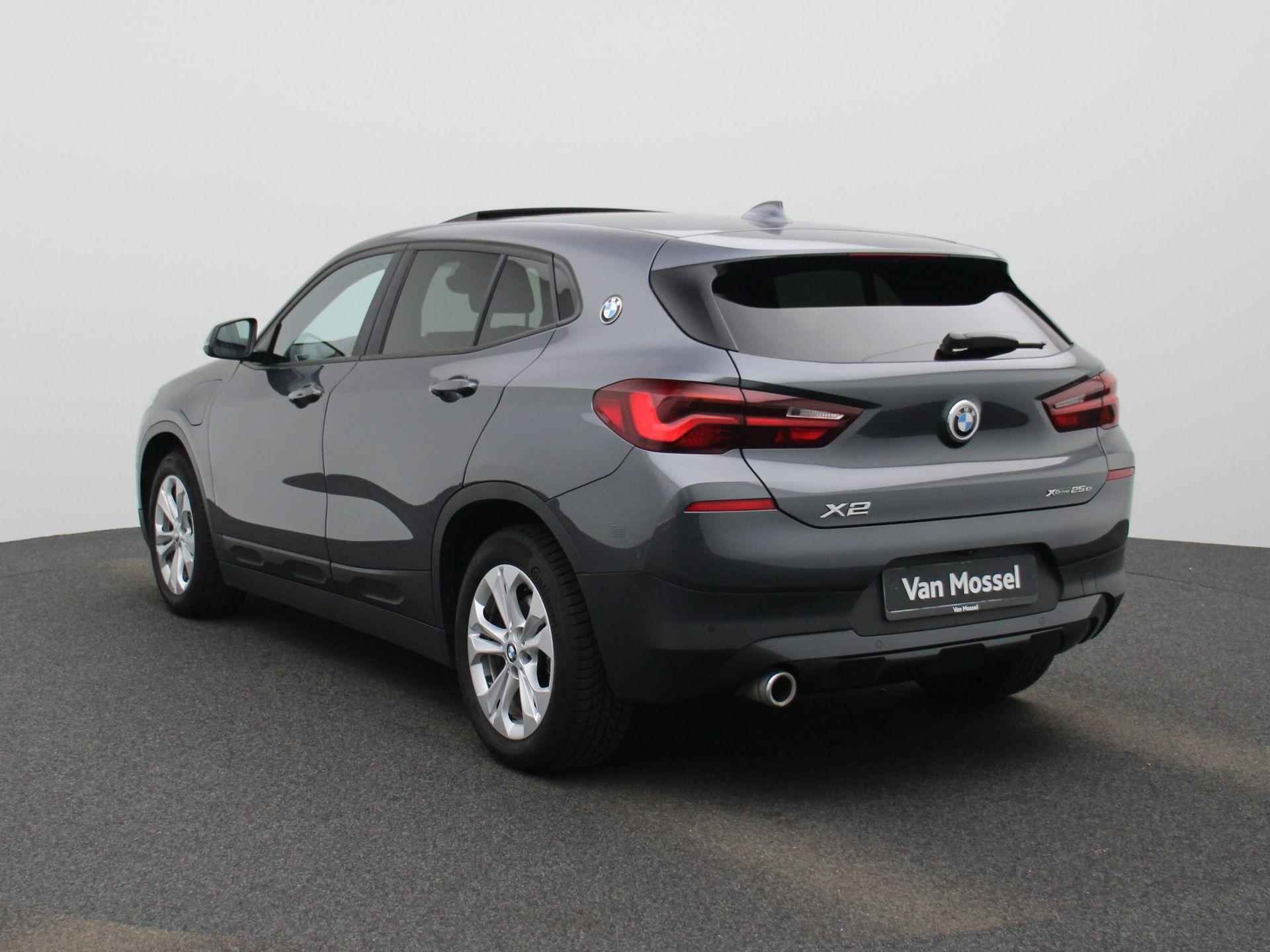 BMW X2 AUTOMAAT | Navigatie | Camera | Head Up | Harman/Kardon - 2/56